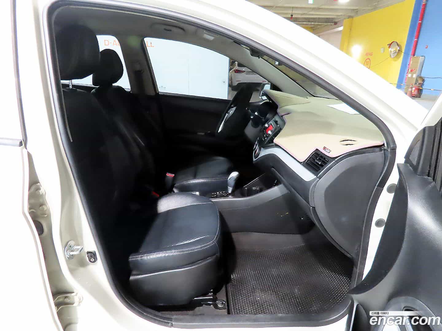 morning Kia 2013.9-INNER-009