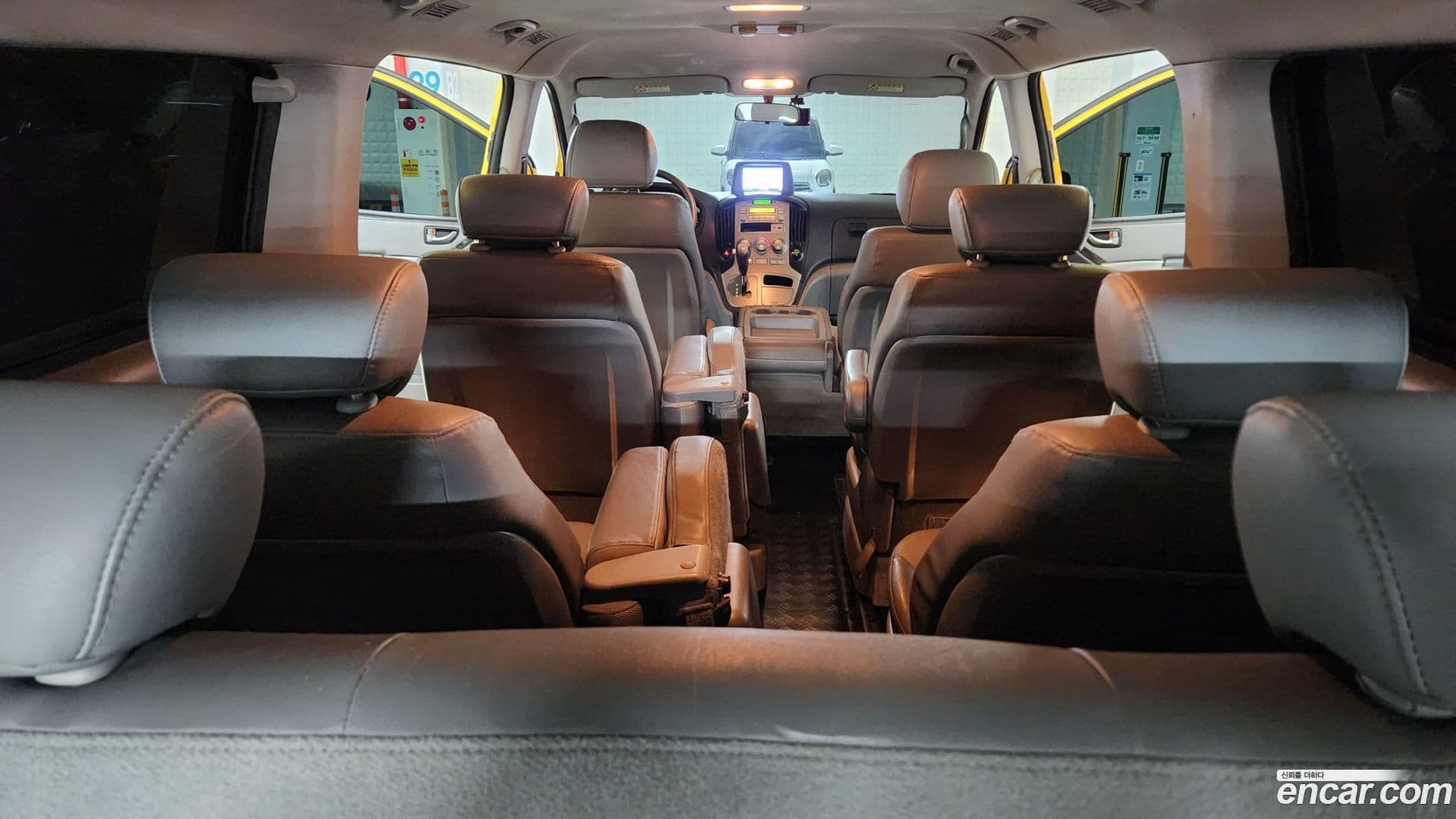 Main__Slider__Photo:Starex Hyundai 2011.1-12