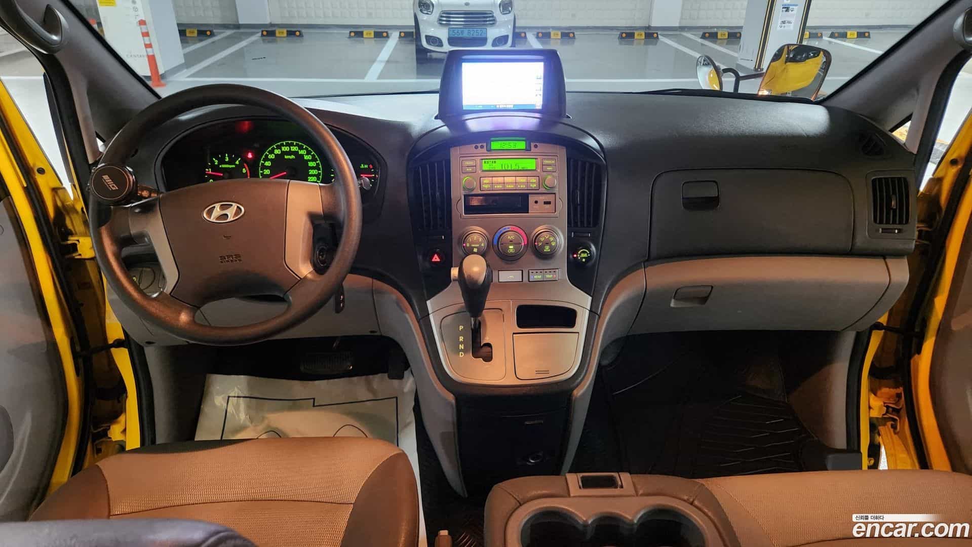 Starex Hyundai 2011.1-OPTION-018