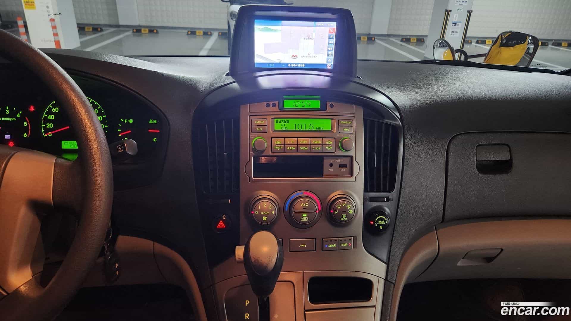 Starex Hyundai 2011.1-OPTION-021