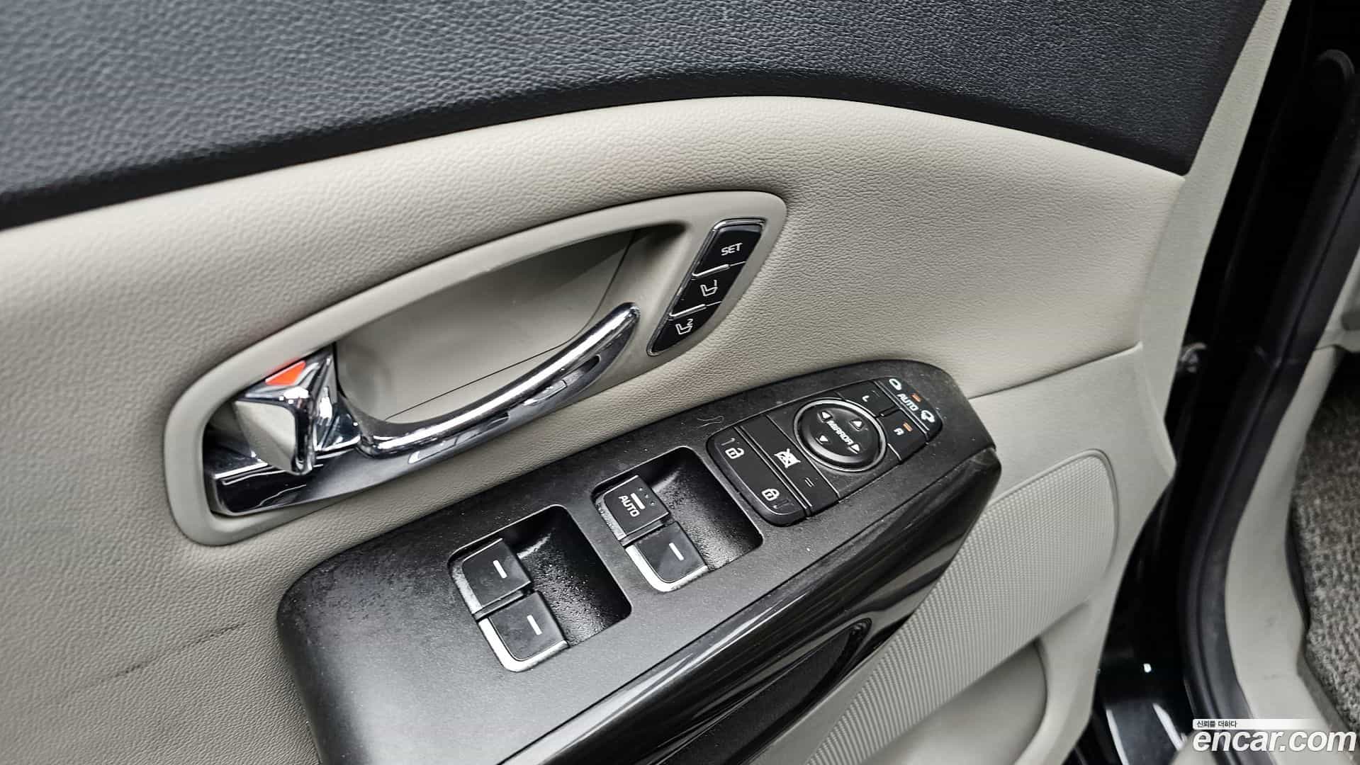 Canival Kia 2019.1-OPTION-020