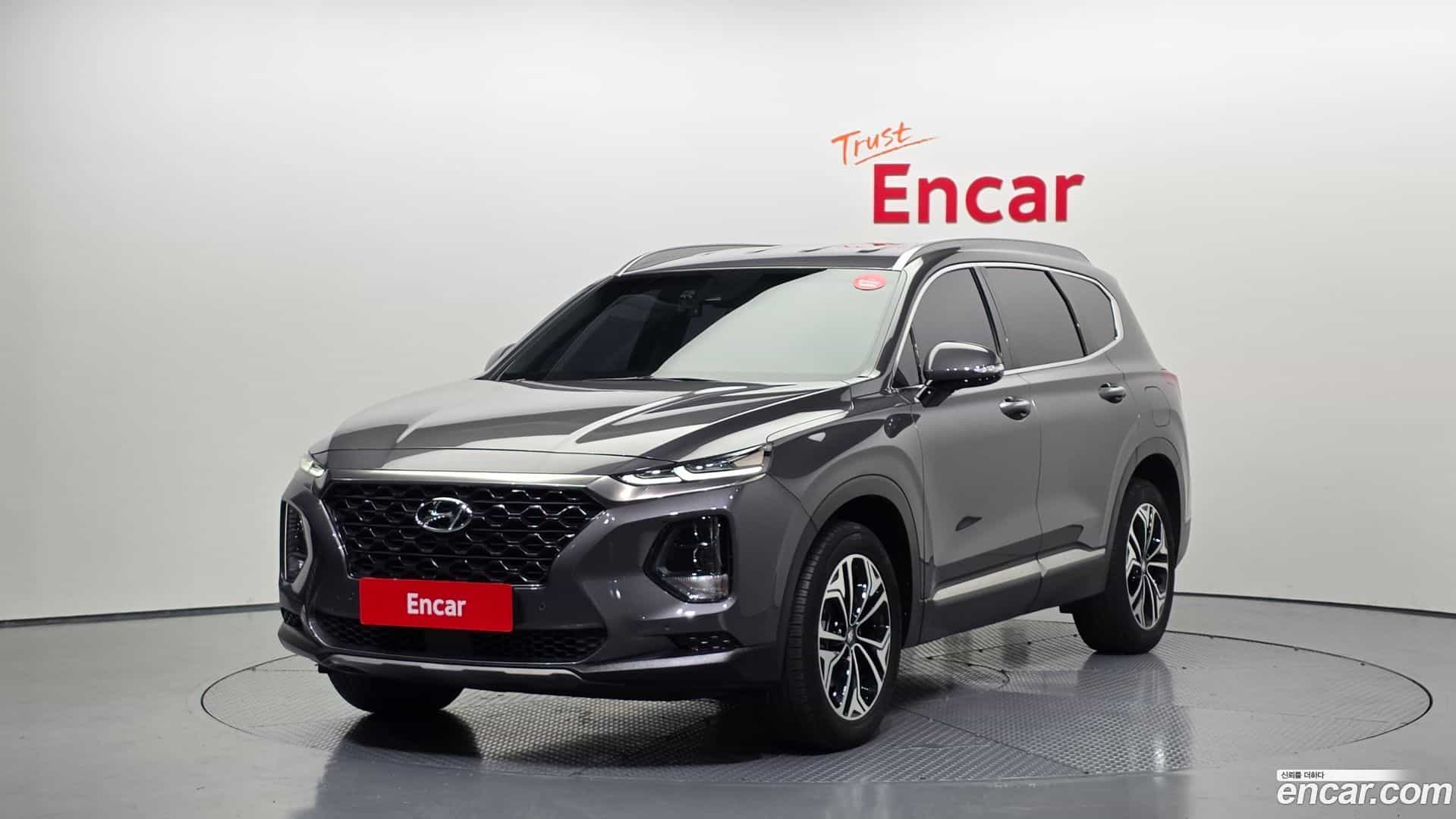 Santafe Hyundai 2018.4-OUTER-001