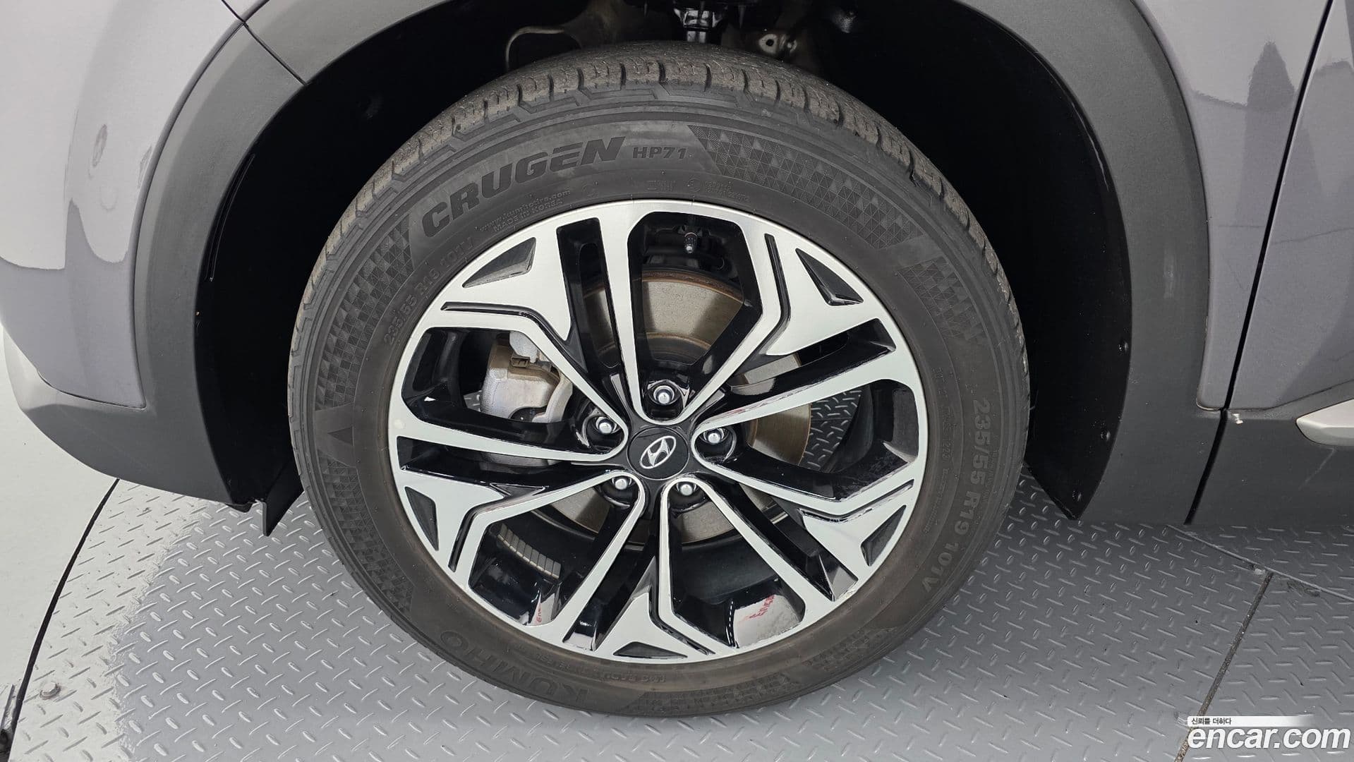 Main__Slider__Photo:Santafe Hyundai 2018.4-4