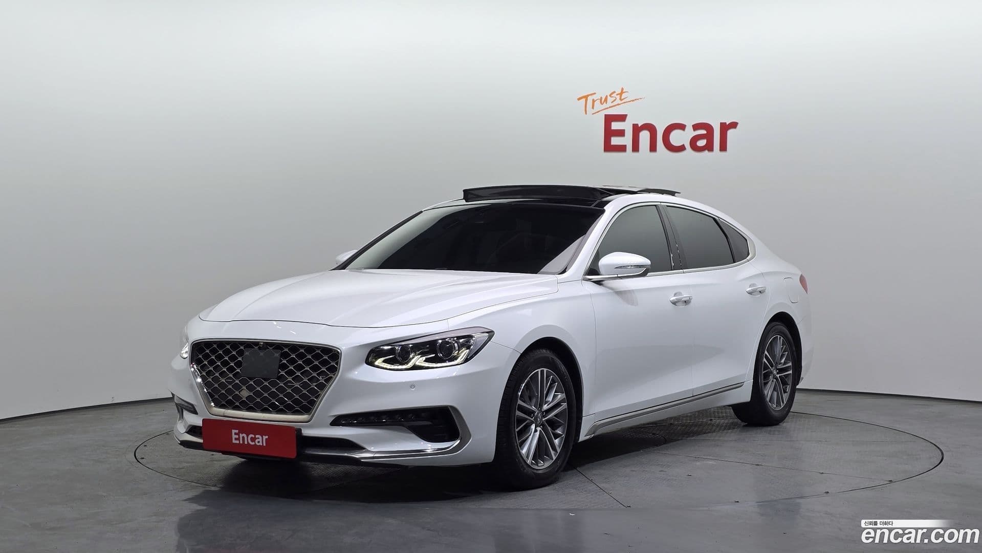 Main__Slider__Photo:Grandeur Hyundai 2019.0-0