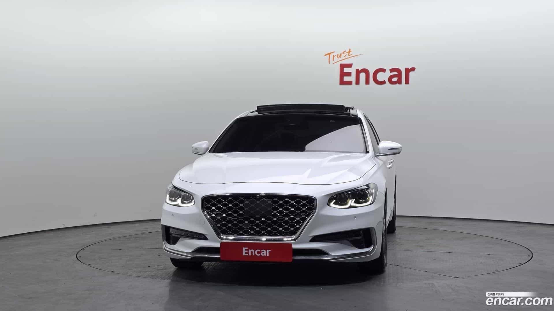 Grandeur Hyundai 2019.0-OUTER-003