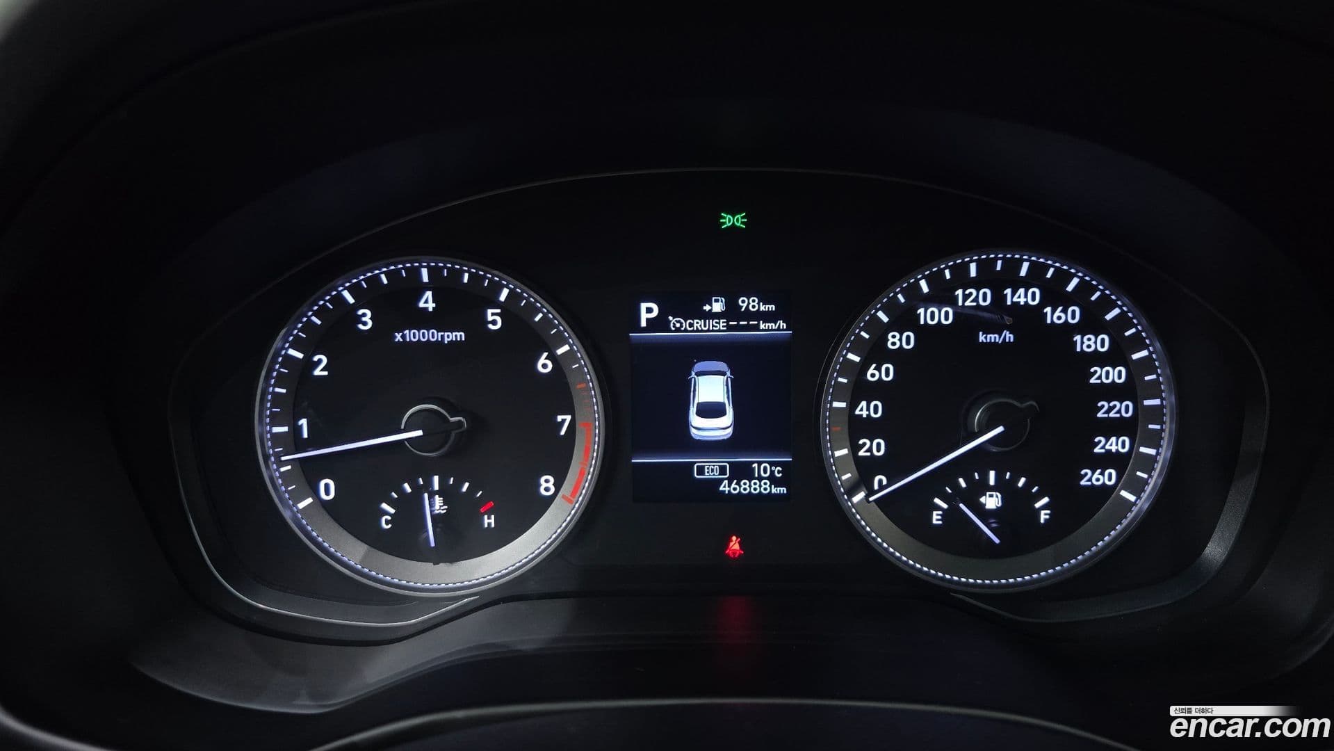 Main__Slider__Photo:Grandeur Hyundai 2019.0-7