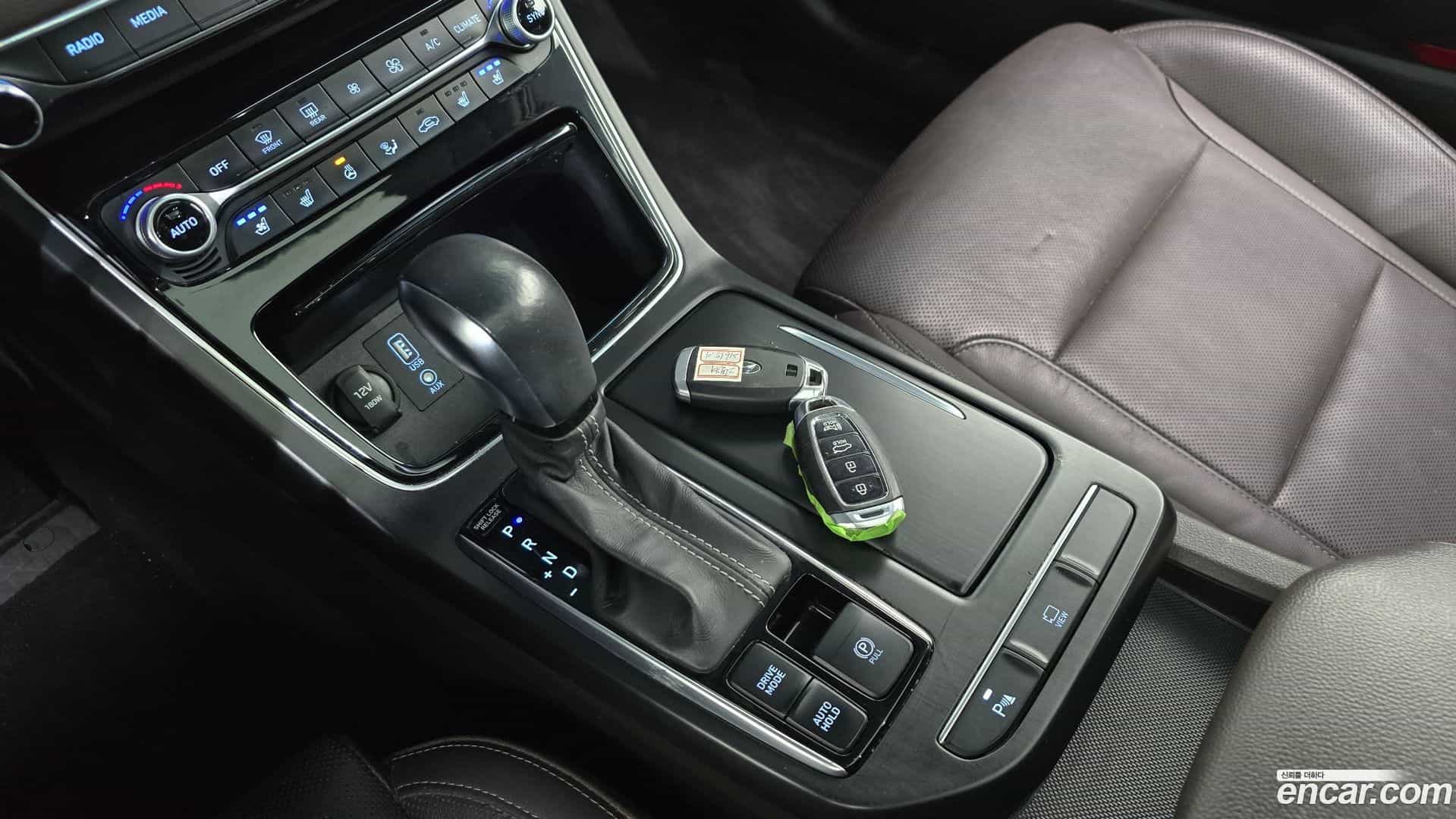 Grandeur Hyundai 2019.0-INNER-009