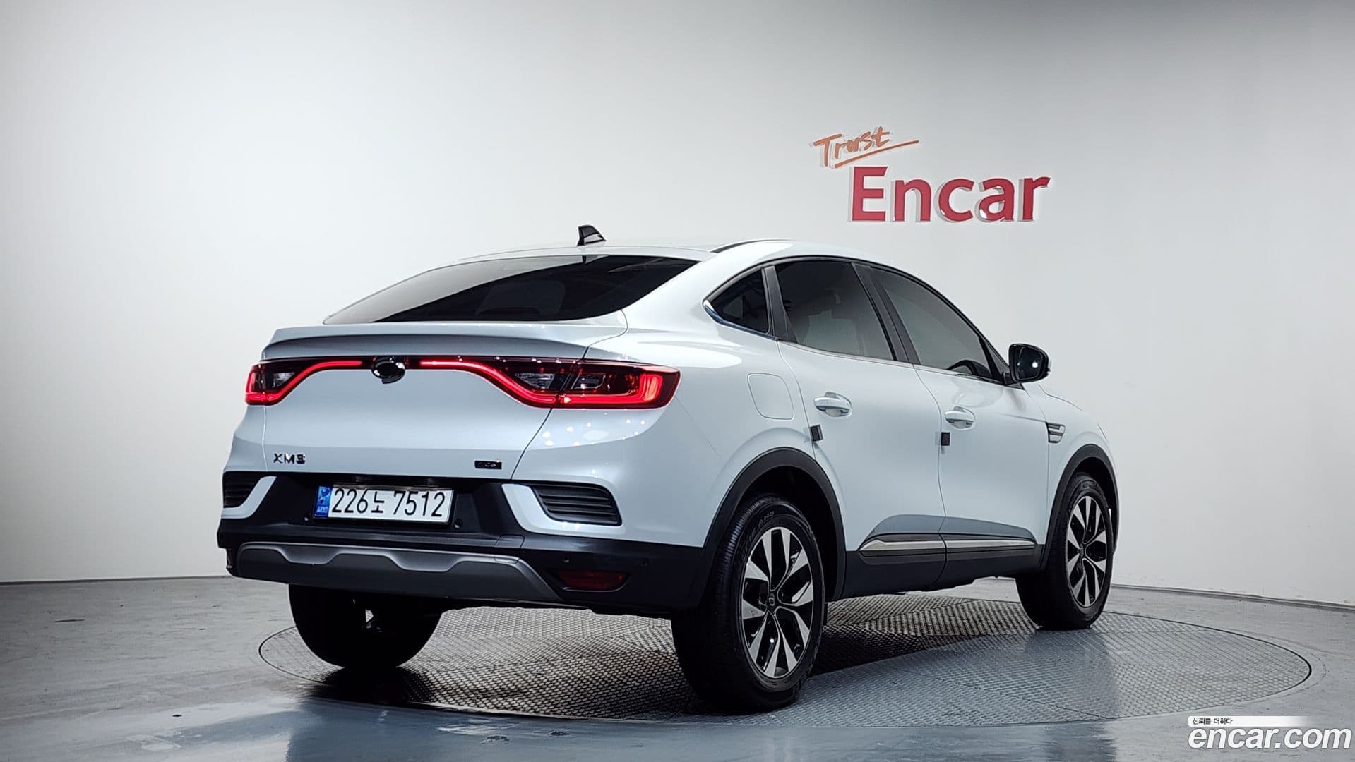 Main__Slider__Photo:XM3 Renault-KoreaSamsung 2022.2-1