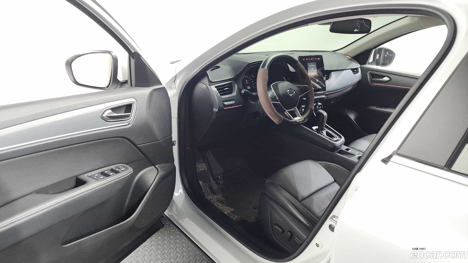 XM3 Renault-KoreaSamsung 2022.2-INNER-010