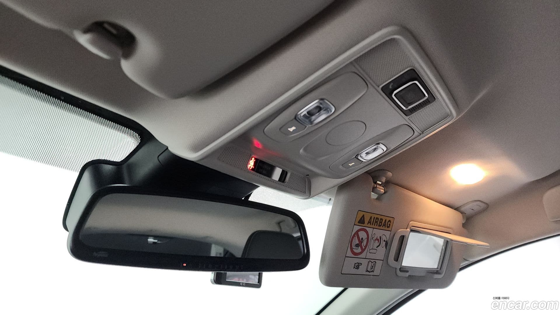 Main__Slider__Photo:XM3 Renault-KoreaSamsung 2022.2-17