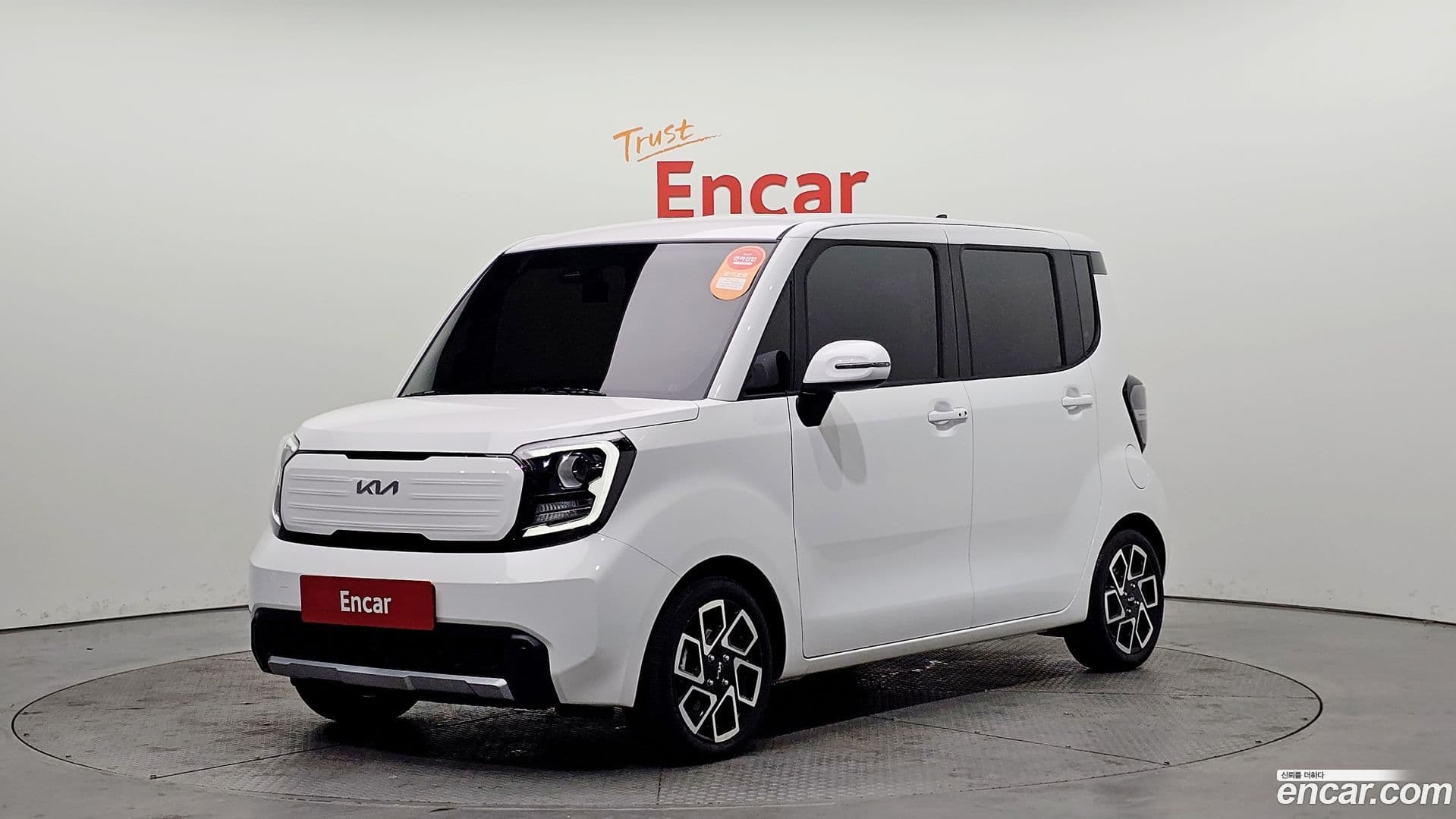 Main__Slider__Photo:RAY Kia 2025.8-0