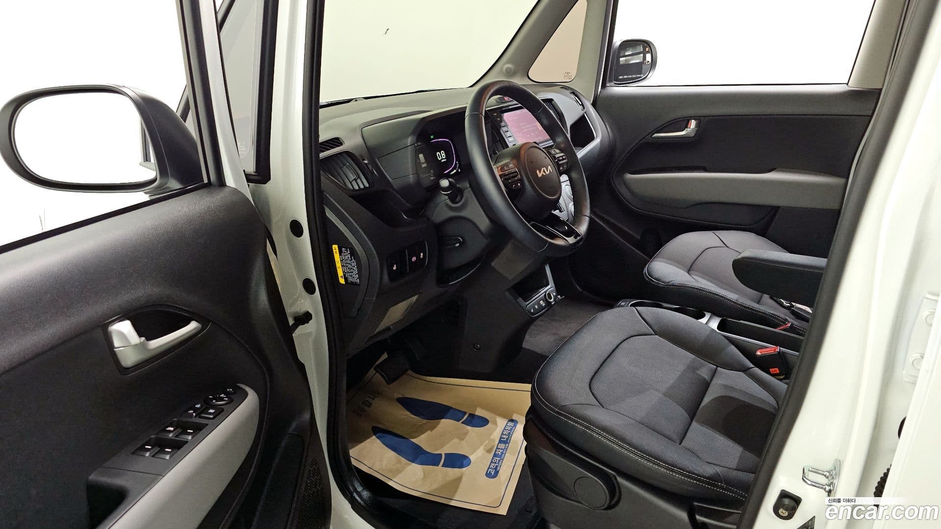 Main__Slider__Photo:RAY Kia 2025.8-9