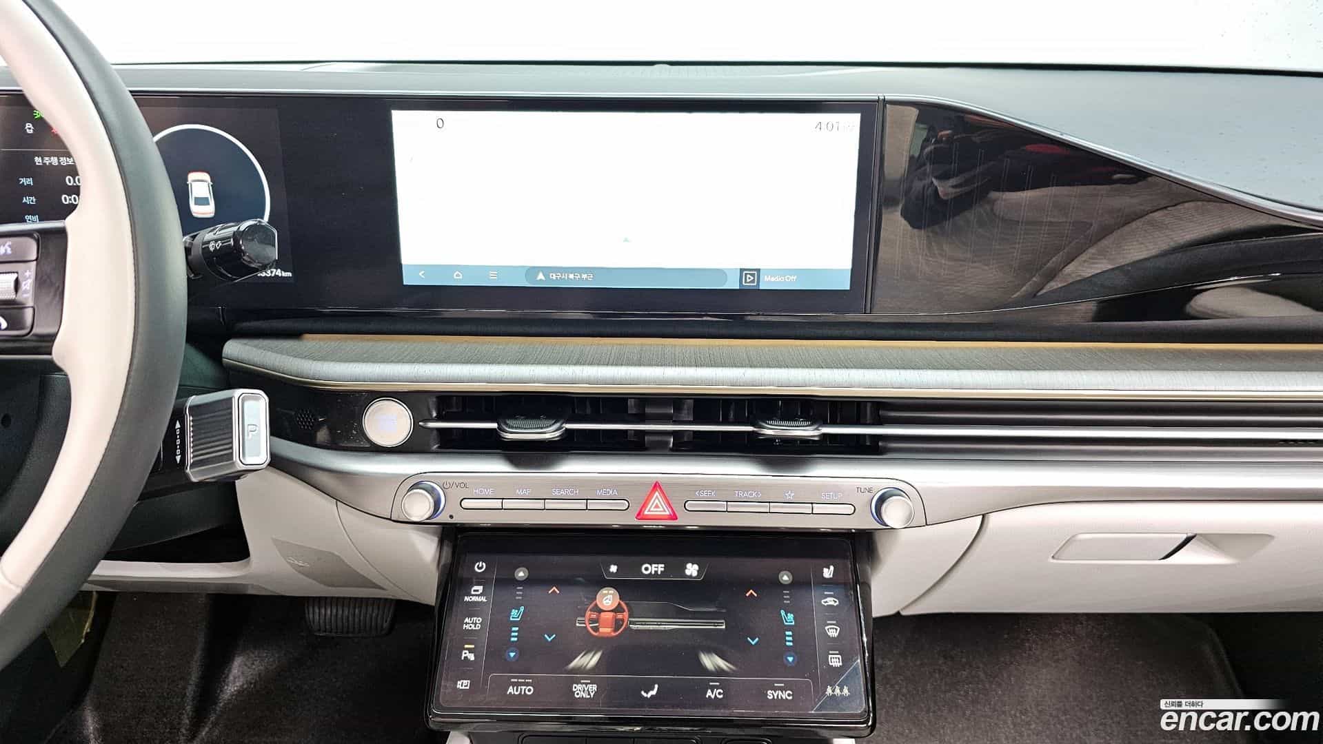 Grandeur Hyundai 2023.5-OPTION-020