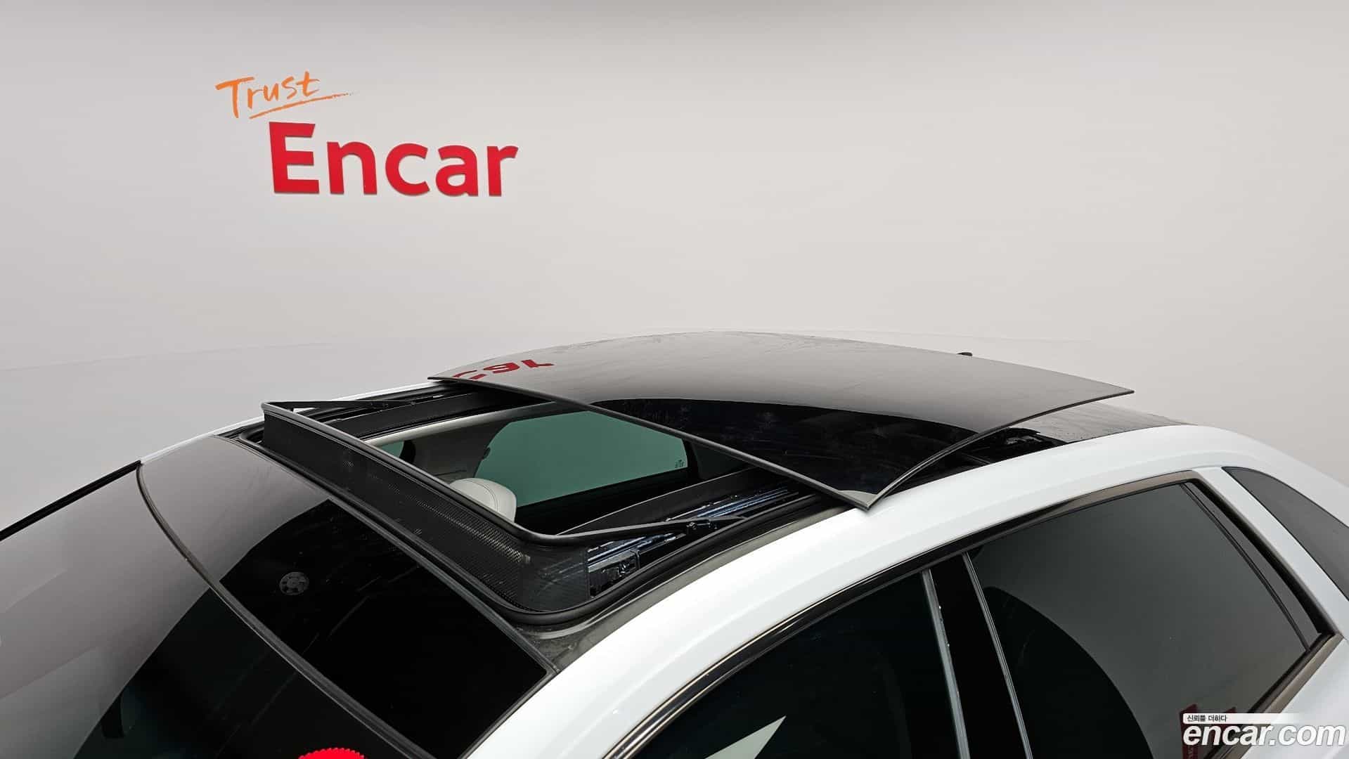 Grandeur Hyundai 2023.5-OPTION-021