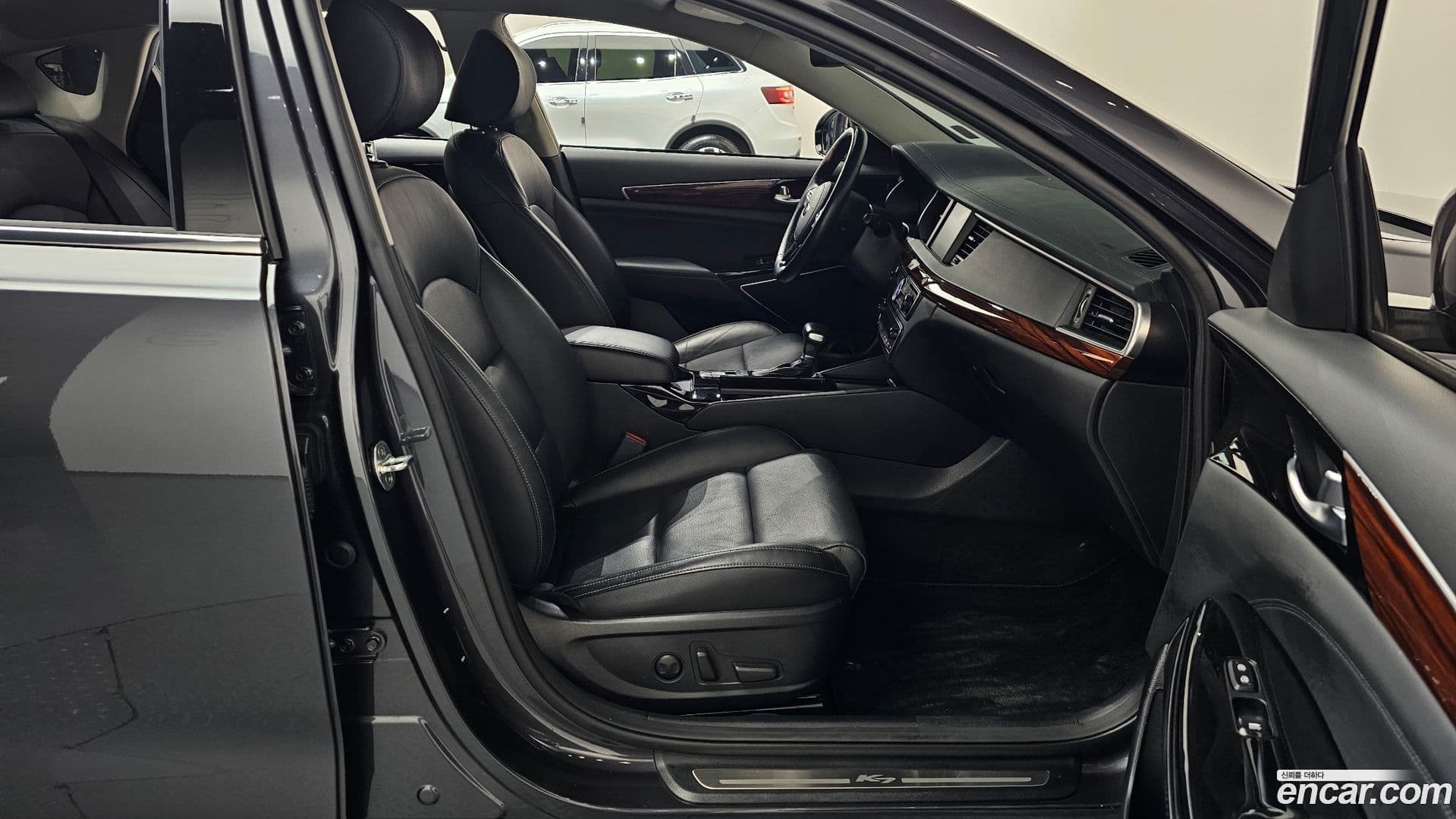 Main__Slider__Photo:K7 Kia 2016.4-10