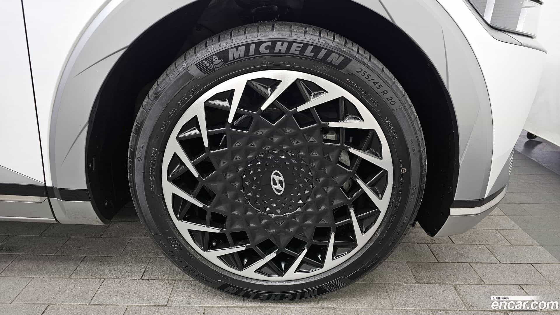 Ioniq5 Hyundai 2022.1-OUTER-005