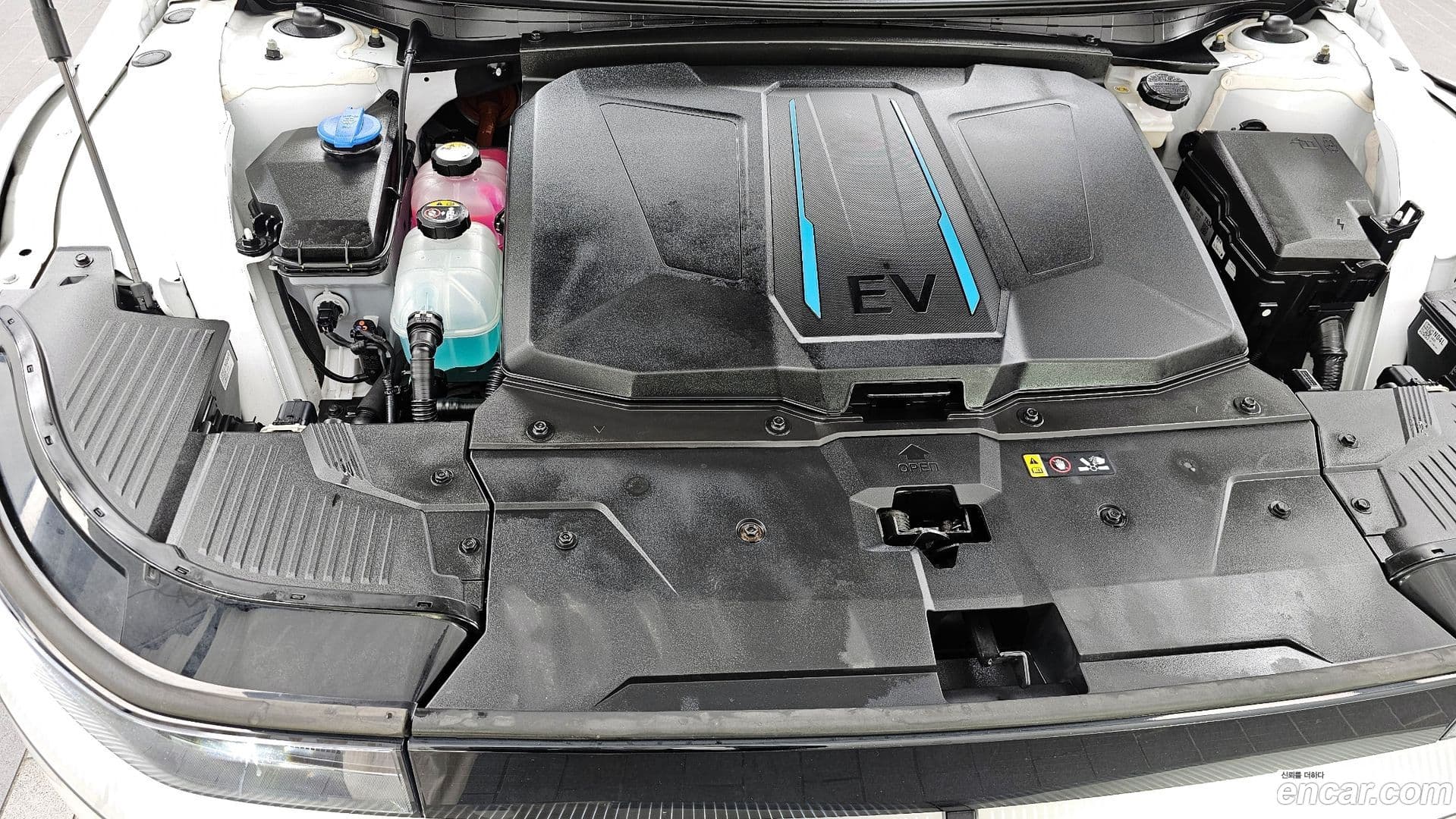 Main__Slider__Photo:Ioniq5 Hyundai 2022.1-5