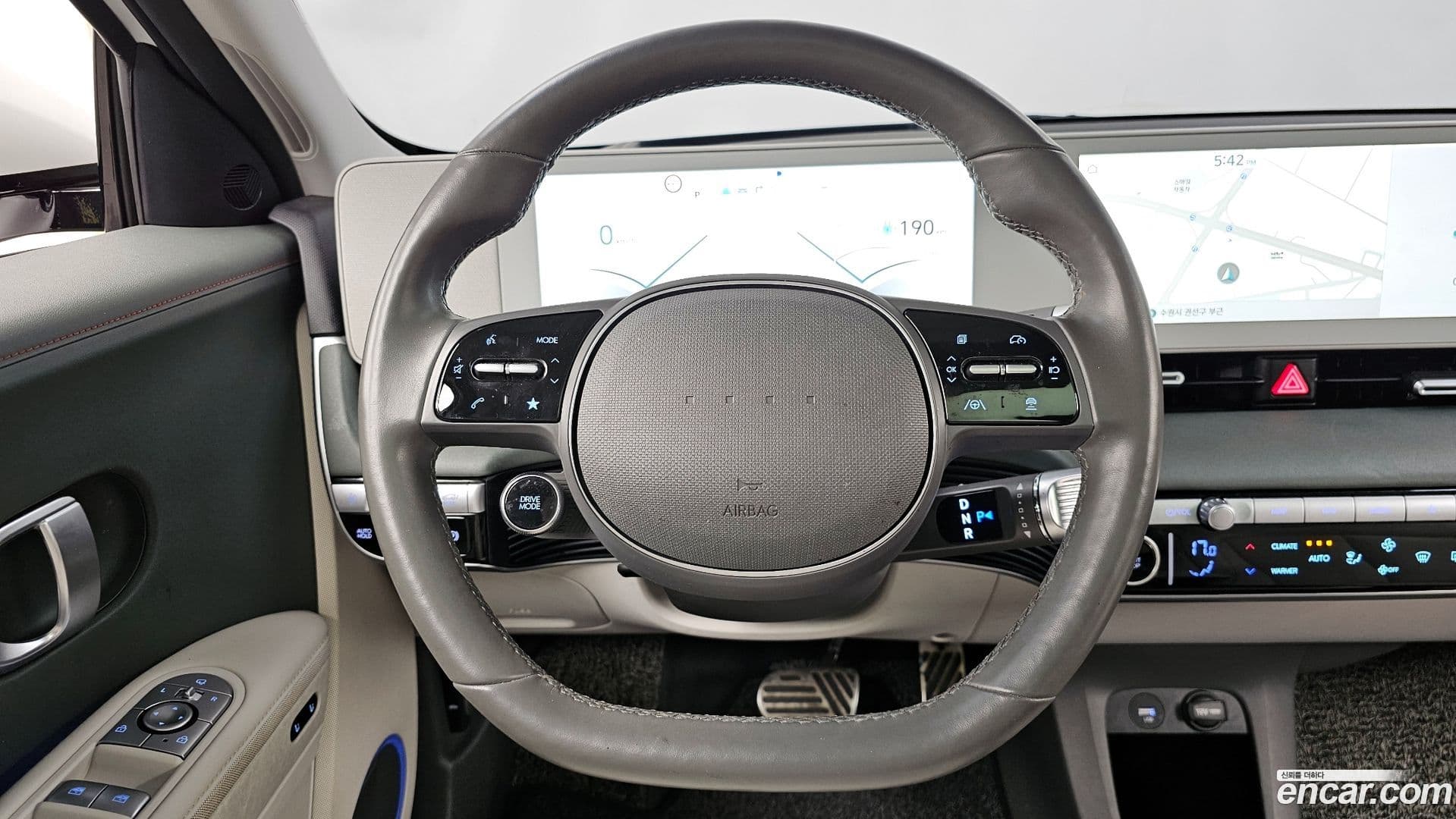 Main__Slider__Photo:Ioniq5 Hyundai 2022.1-12