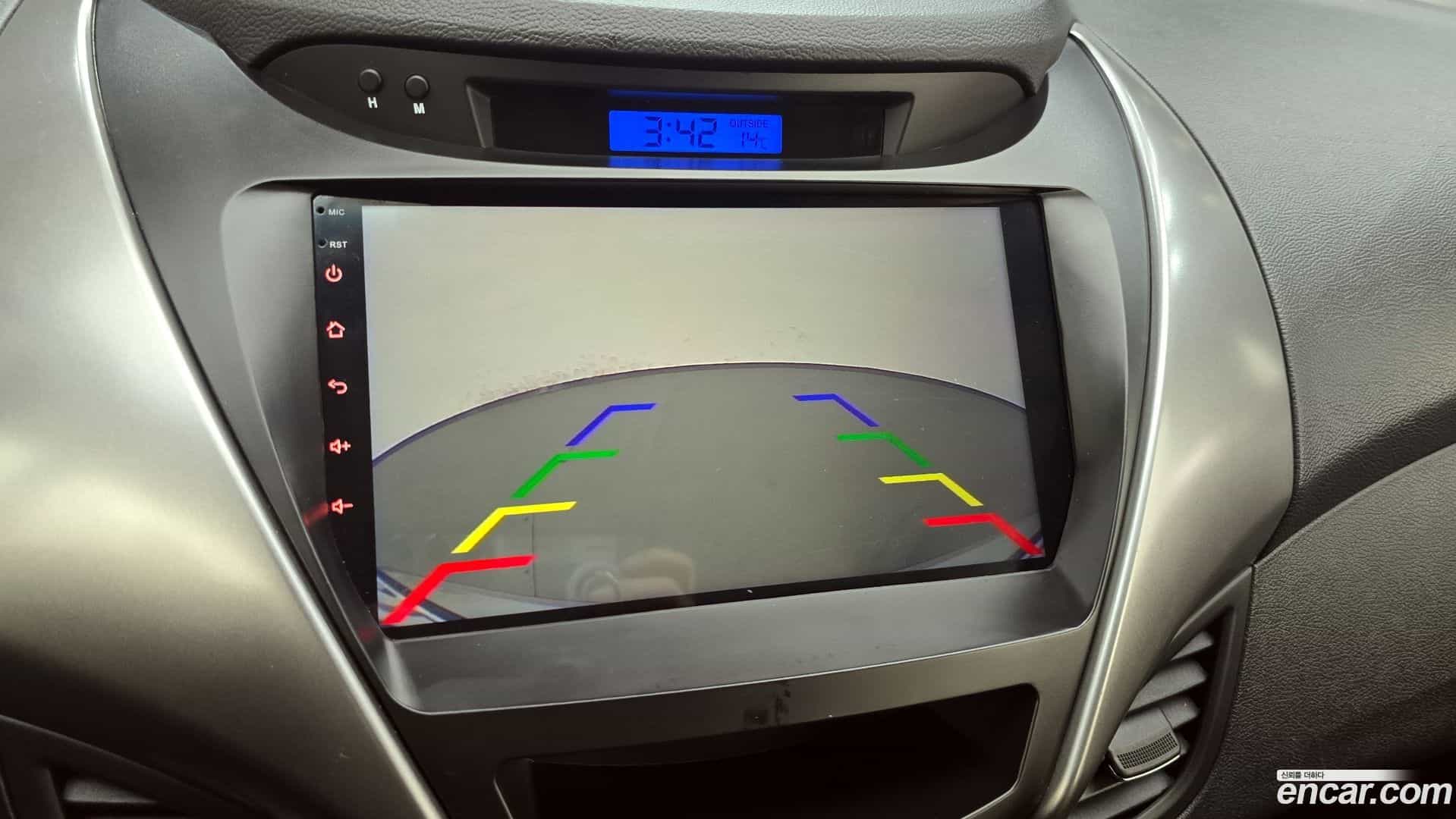 AVANTE Hyundai 2012.8-OPTION-020