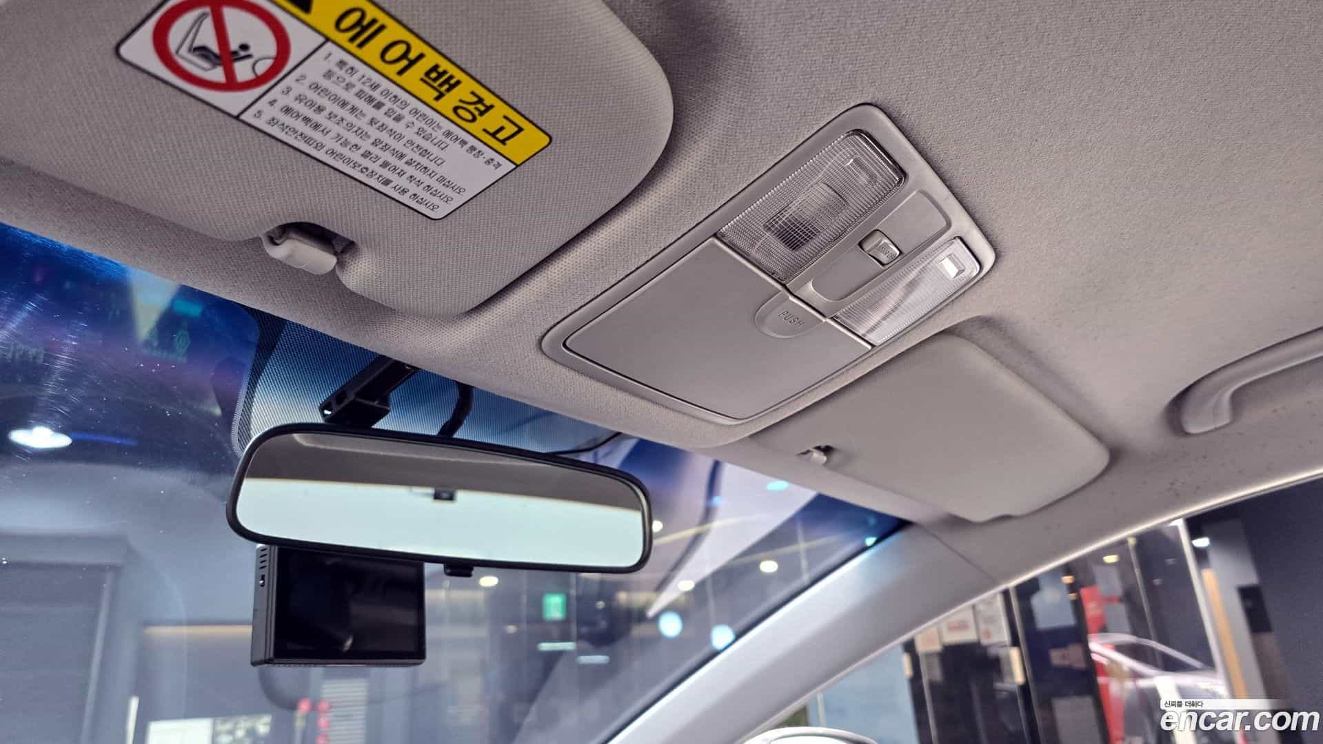 AVANTE Hyundai 2012.8-OPTION-024