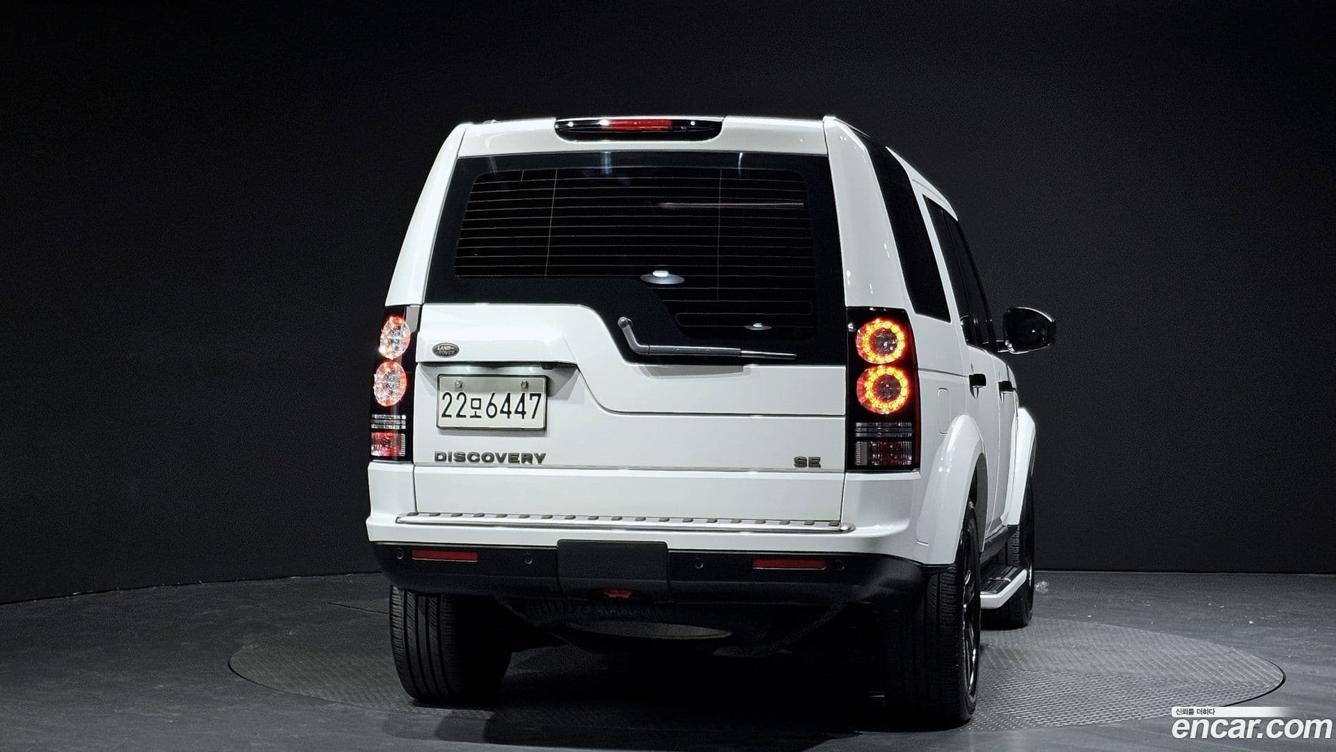 Main__Slider__Photo:Discovery Land Rover 2015.4-3