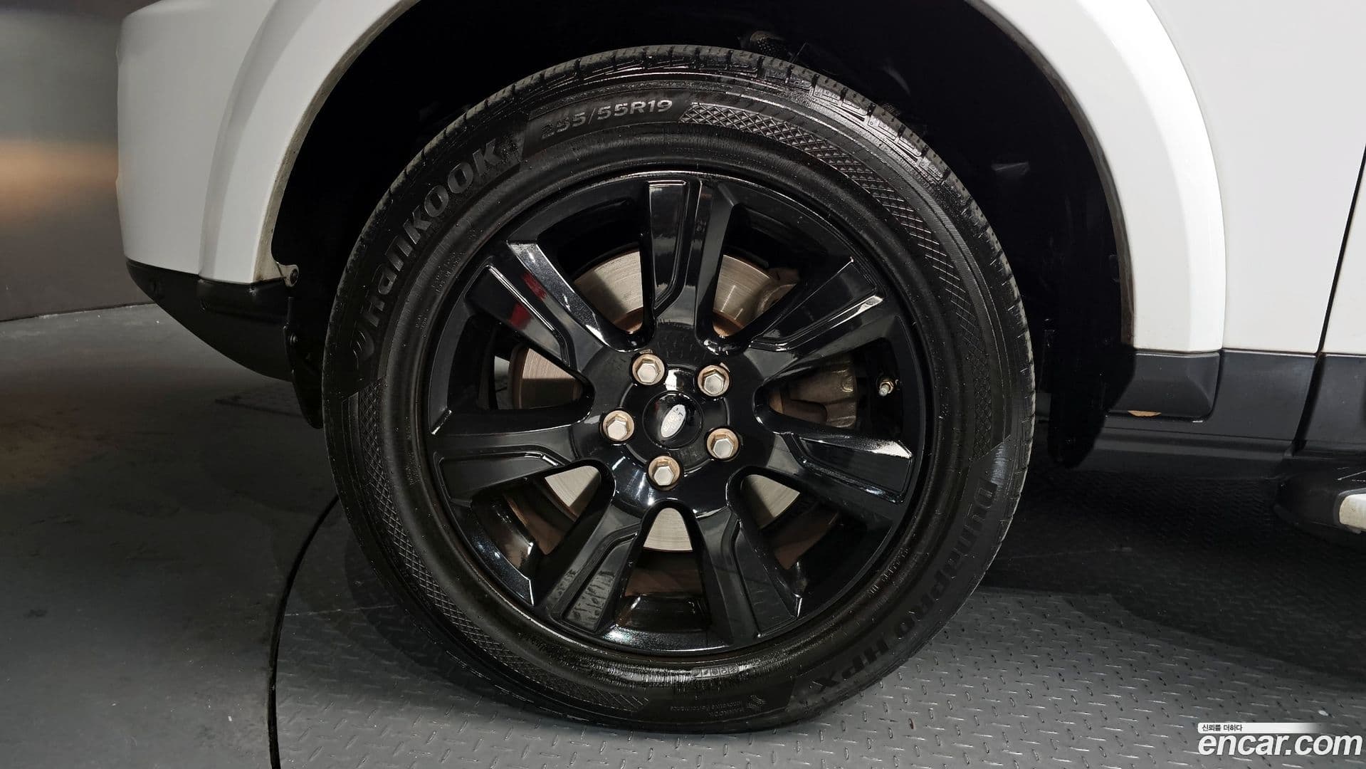 Main__Slider__Photo:Discovery Land Rover 2015.4-4