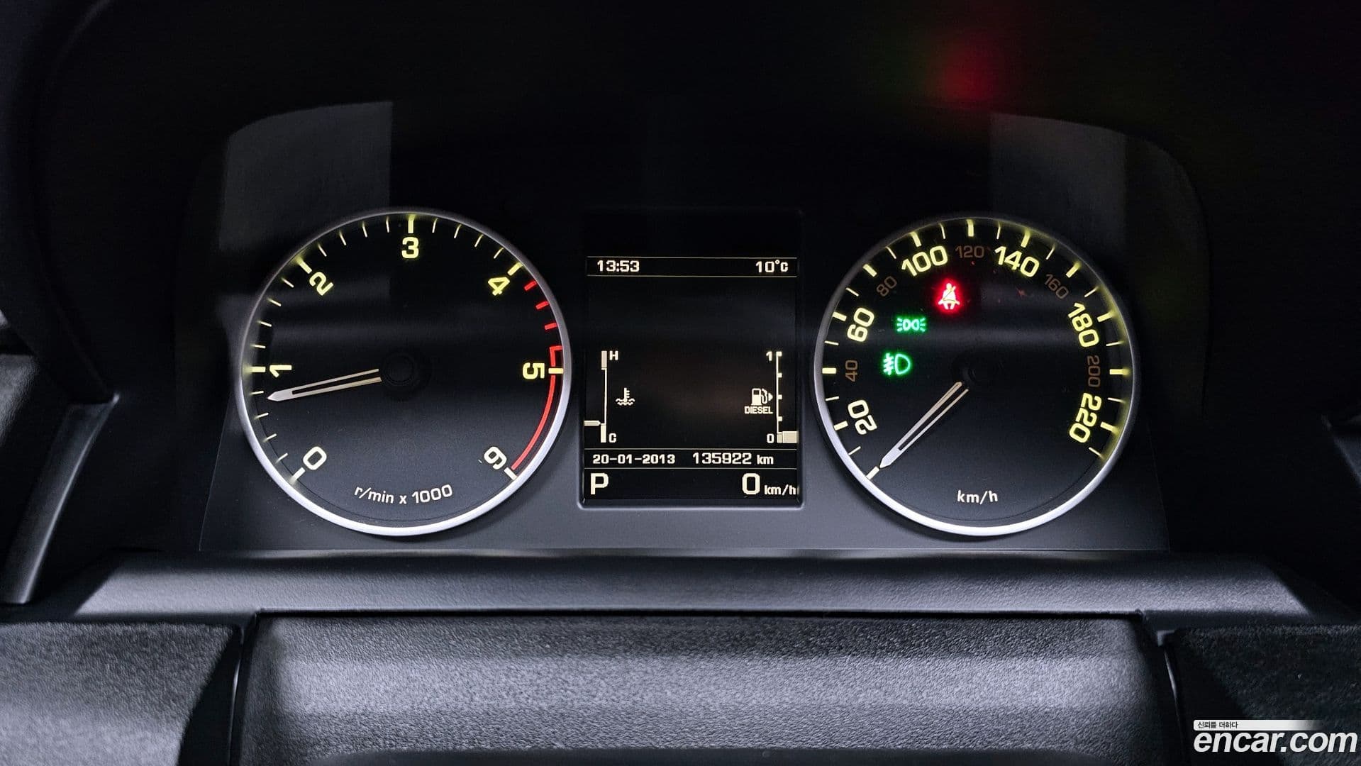 Main__Slider__Photo:Discovery Land Rover 2015.4-7