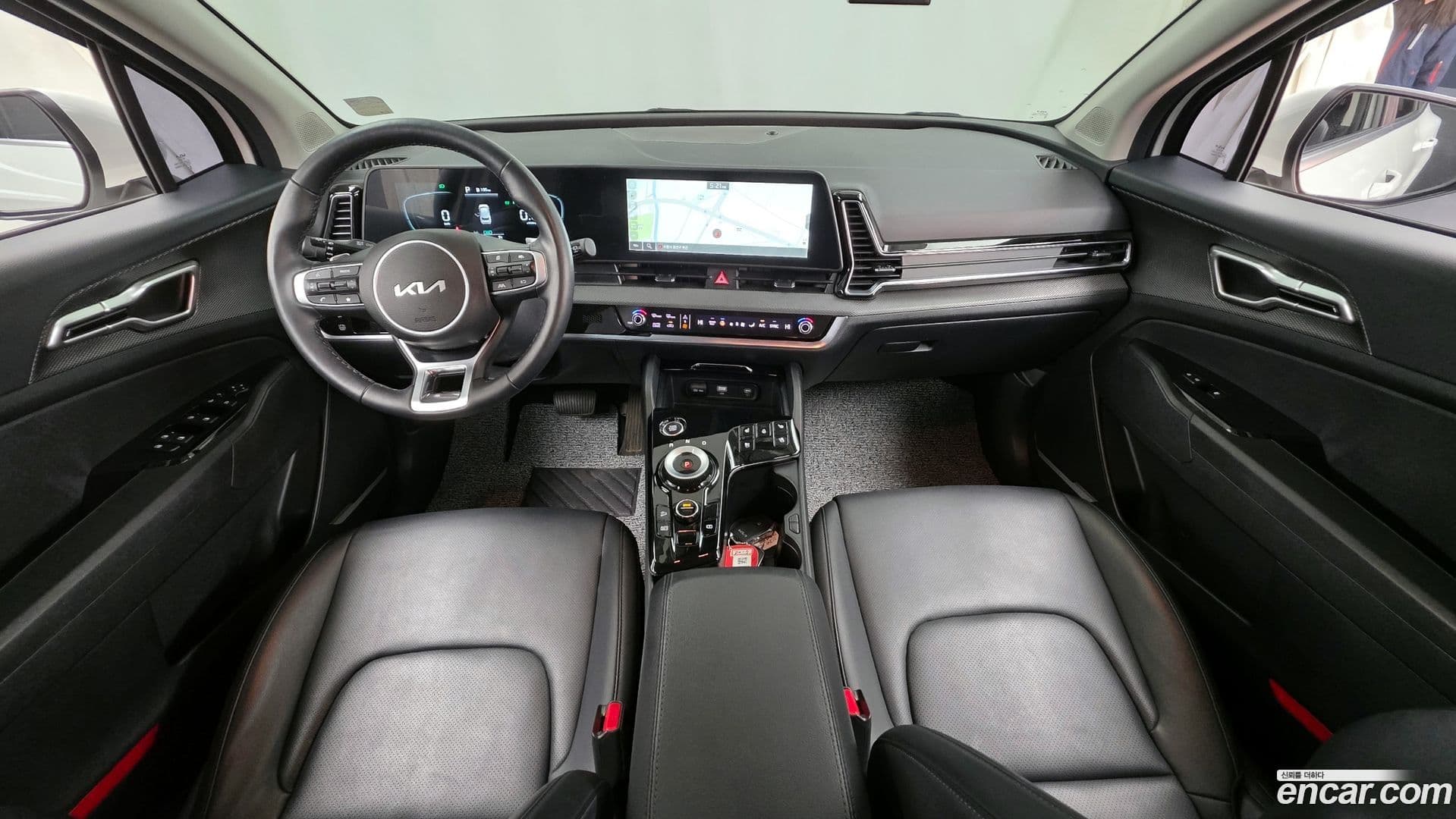 Main__Slider__Photo:Sportage Kia 2024.0-6