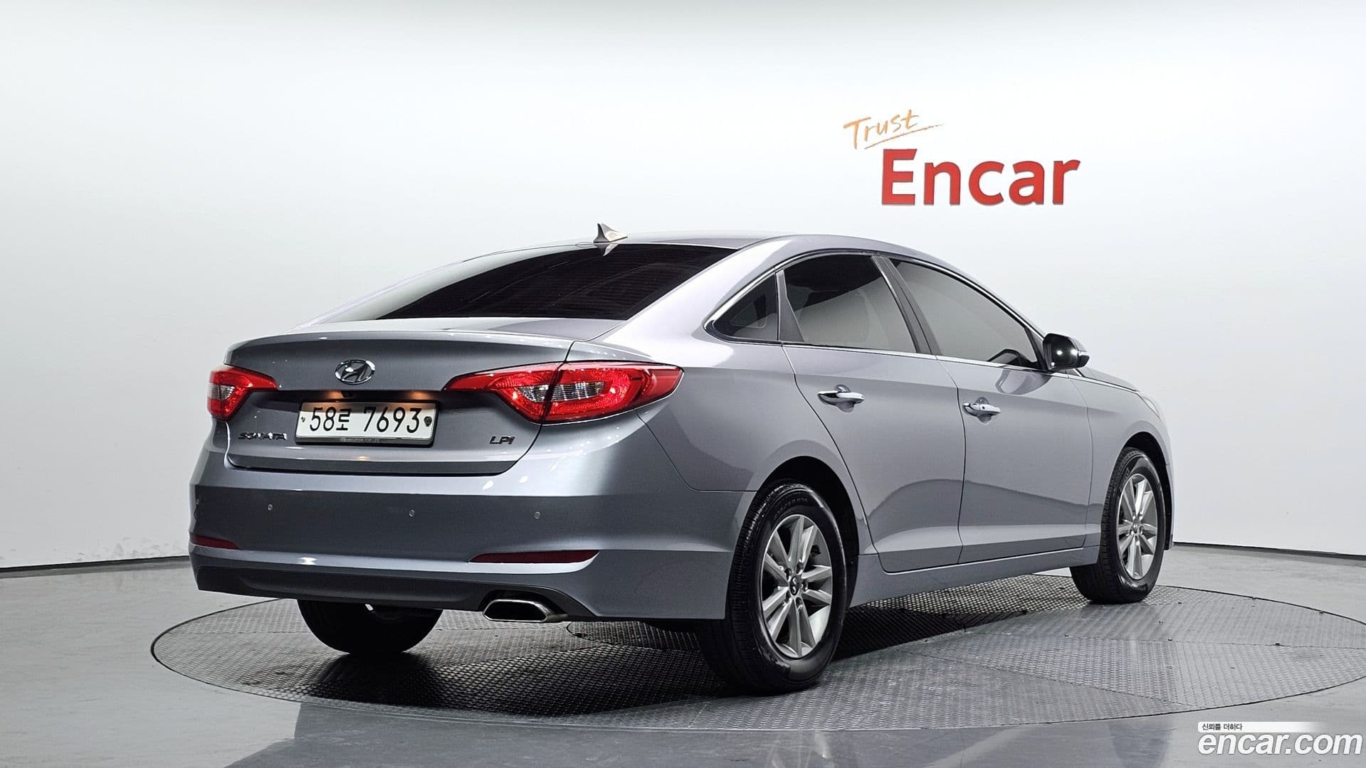 Main__Slider__Photo:Sonata Hyundai 2014.7-1