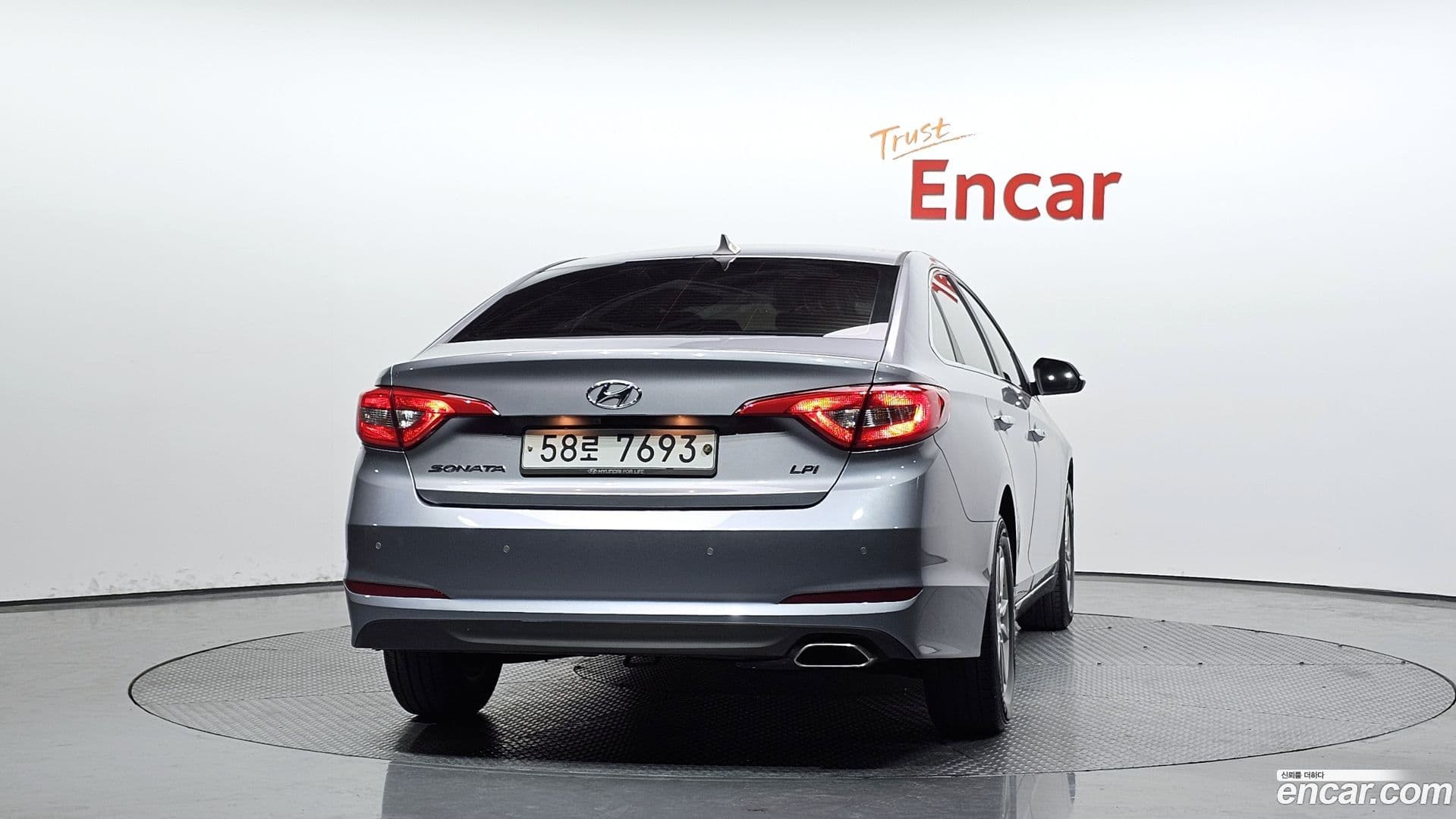 Main__Slider__Photo:Sonata Hyundai 2014.7-3