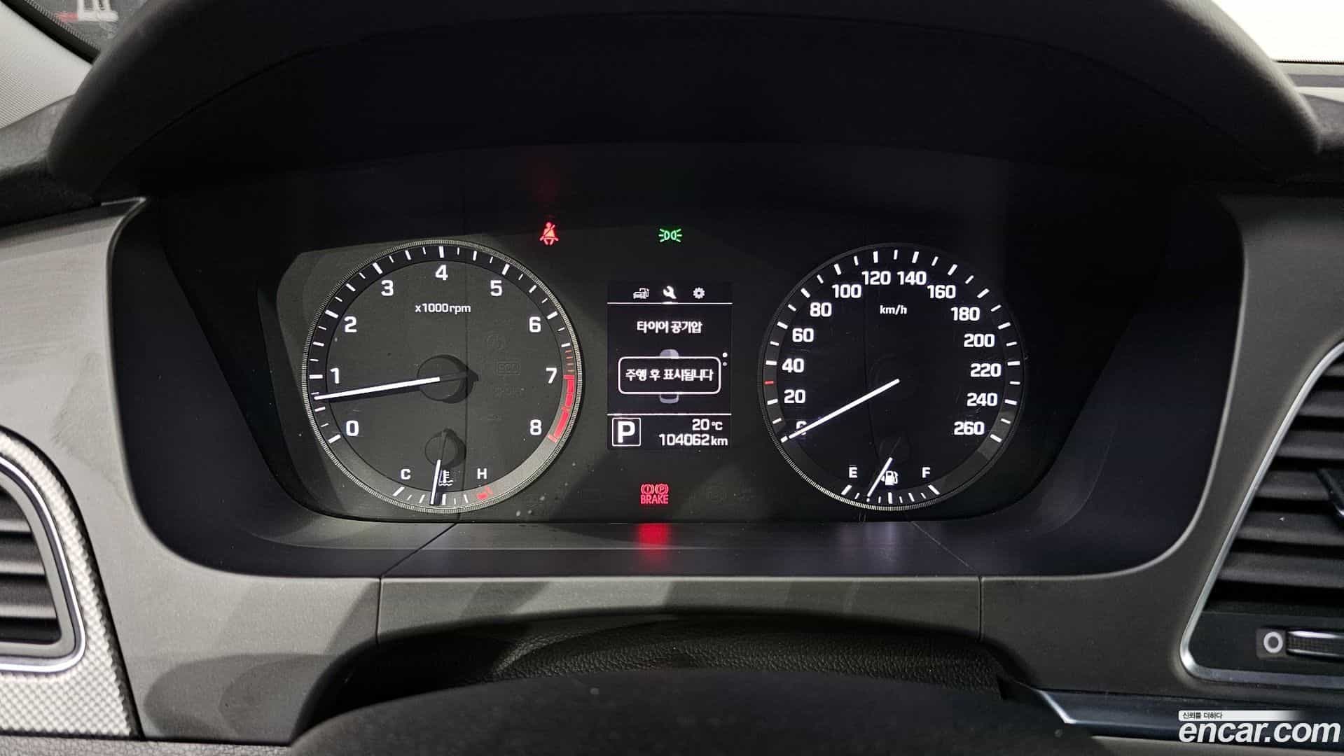 Sonata Hyundai 2014.7-INNER-008