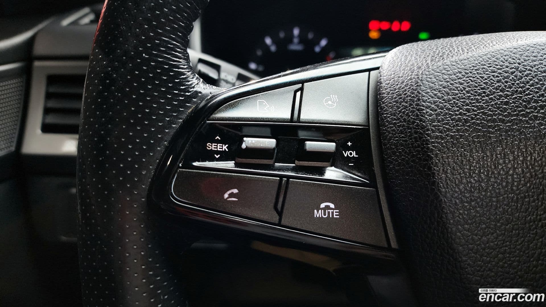 Main__Slider__Photo:Rexton KG_Mobility_Ssangyong 2021.7-16