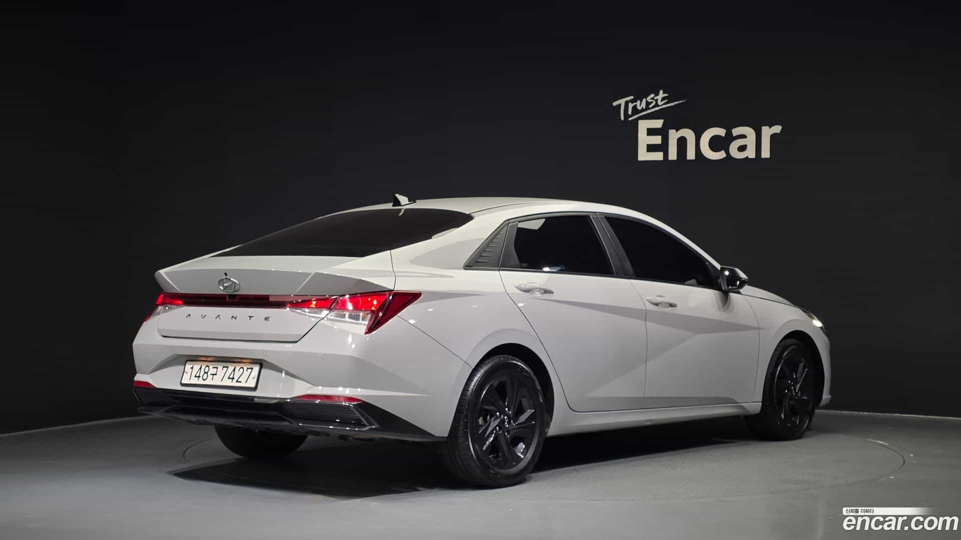 AVANTE Hyundai 2021.11-OUTER-002
