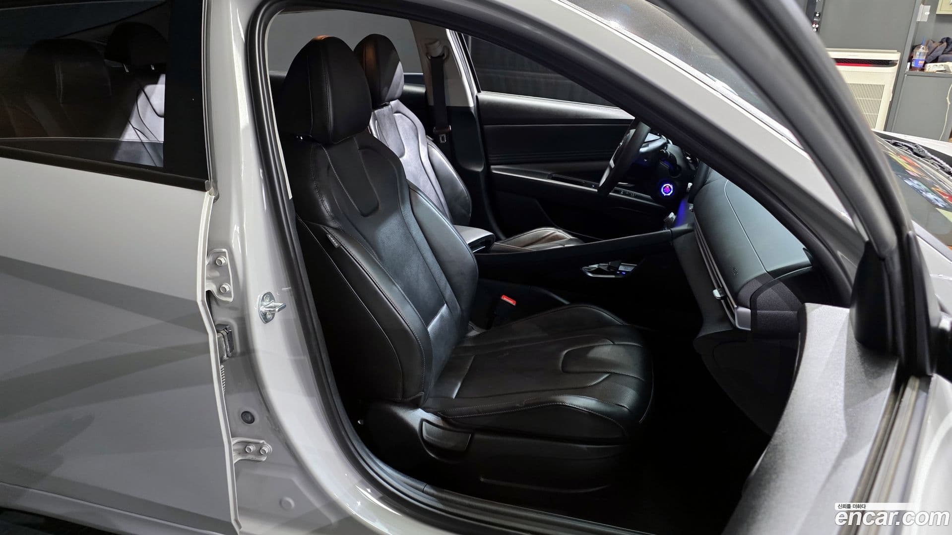 Main__Slider__Photo:AVANTE Hyundai 2021.11-11