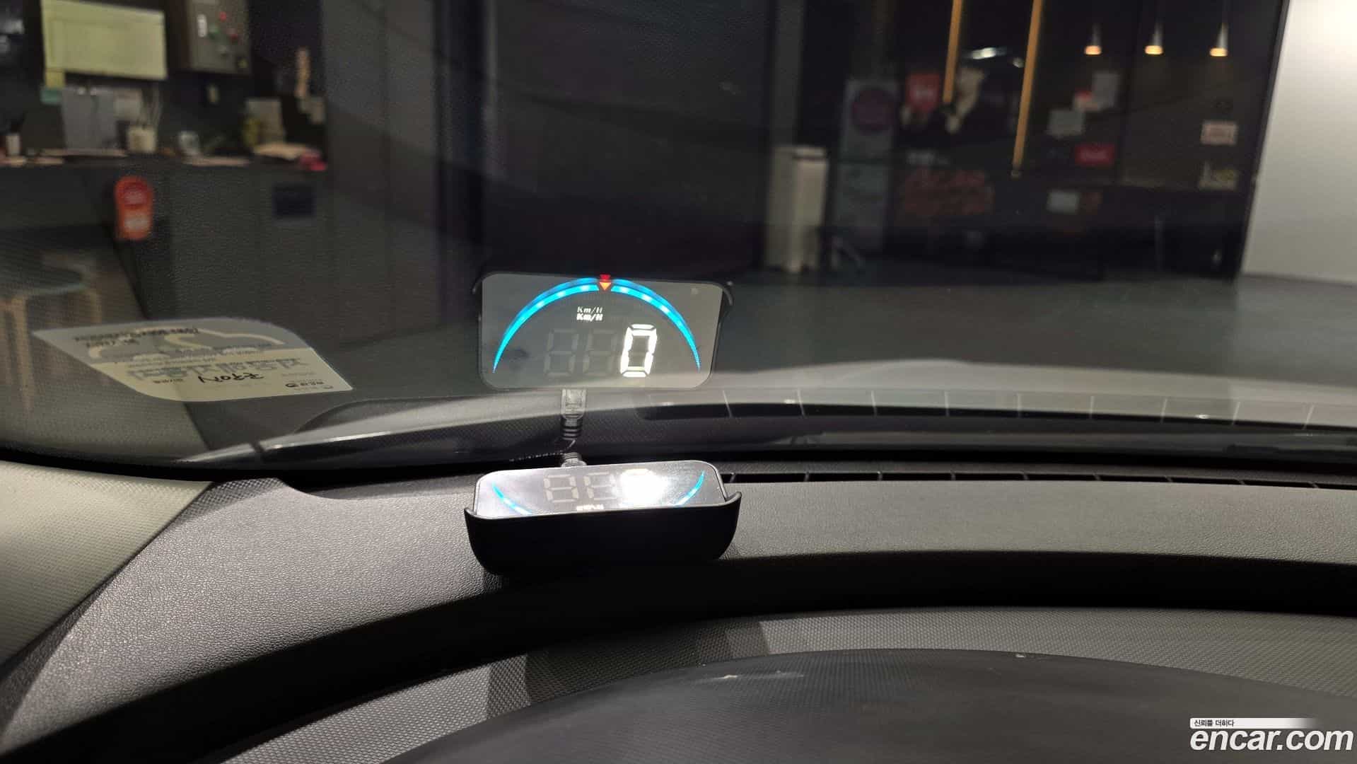 AVANTE Hyundai 2021.11-OPTION-020