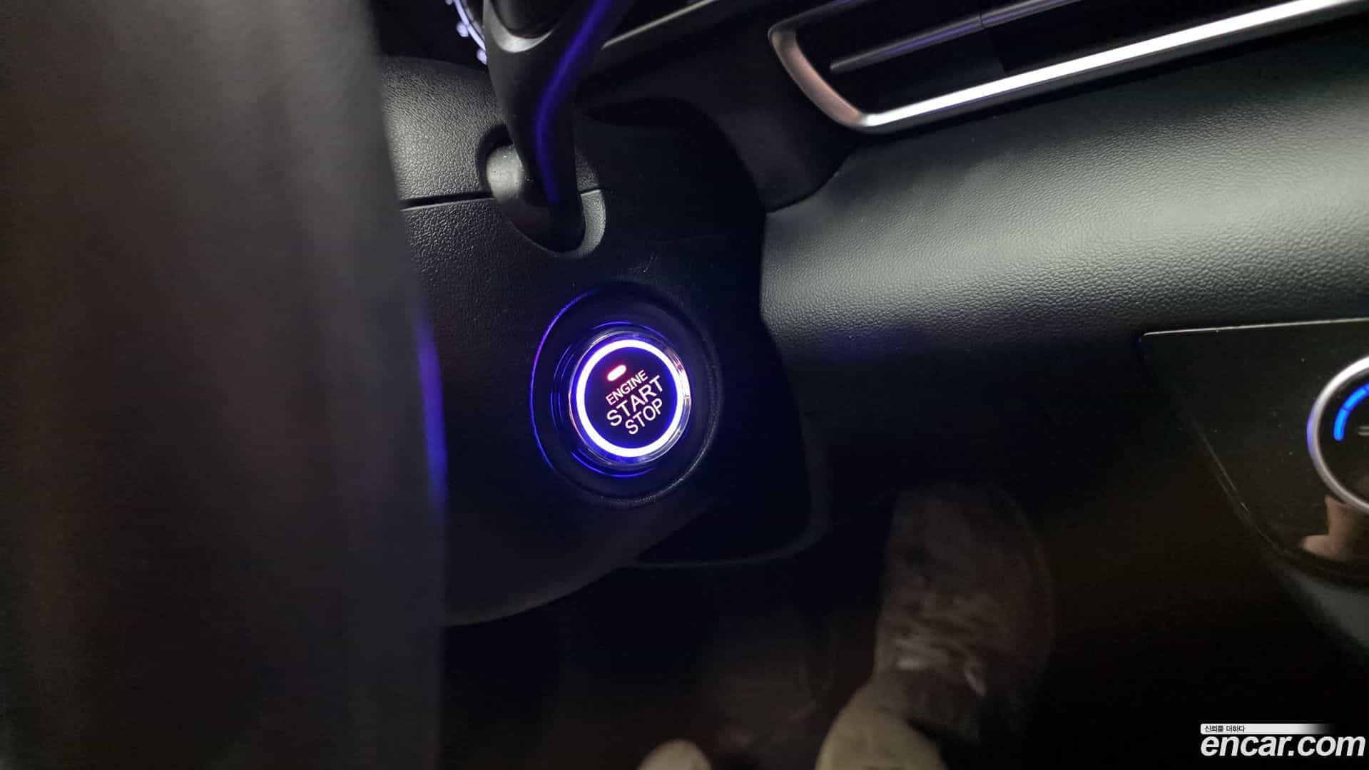 AVANTE Hyundai 2021.11-OPTION-023