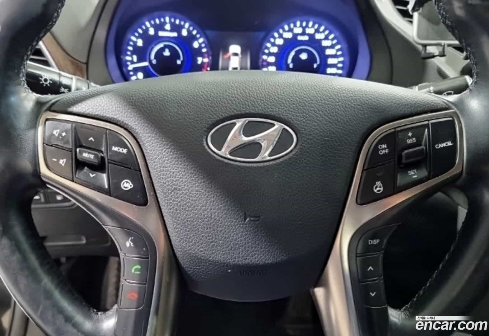 Grandeur Hyundai 2013.0-INNER-008