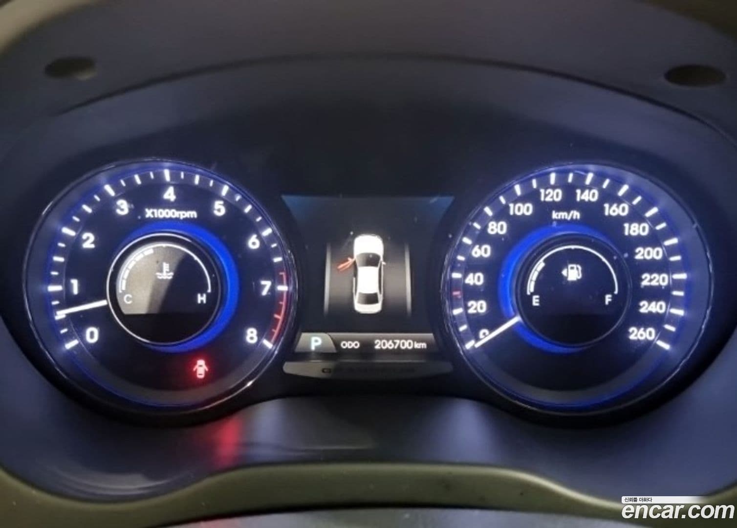 Main__Slider__Photo:Grandeur Hyundai 2013.0-12