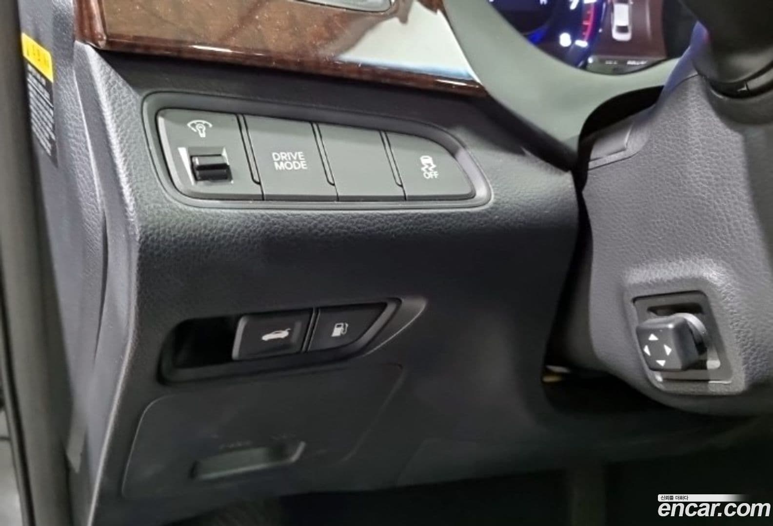 Main__Slider__Photo:Grandeur Hyundai 2013.0-13