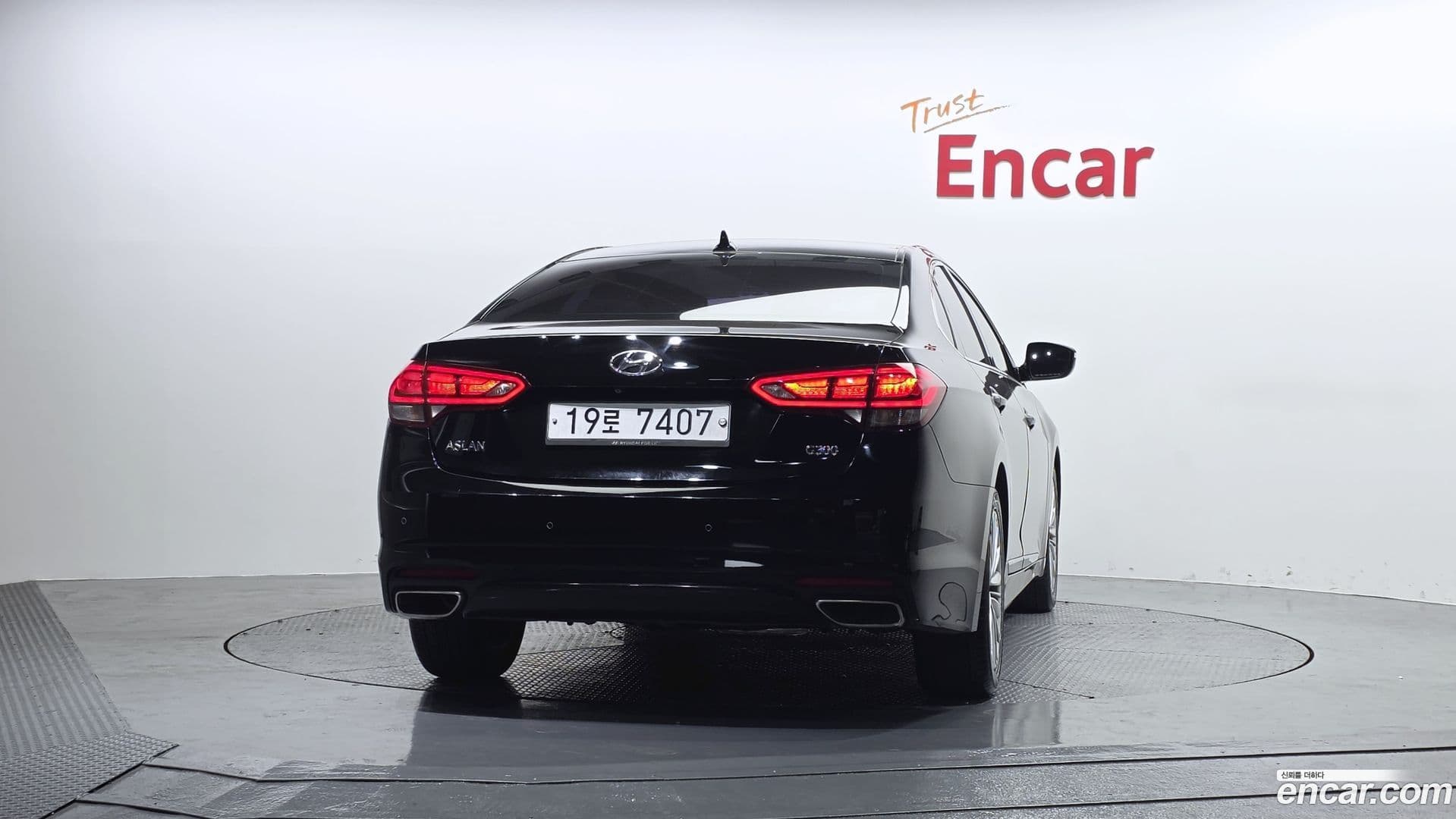 Main__Slider__Photo:Aslan Hyundai 2015.0-3