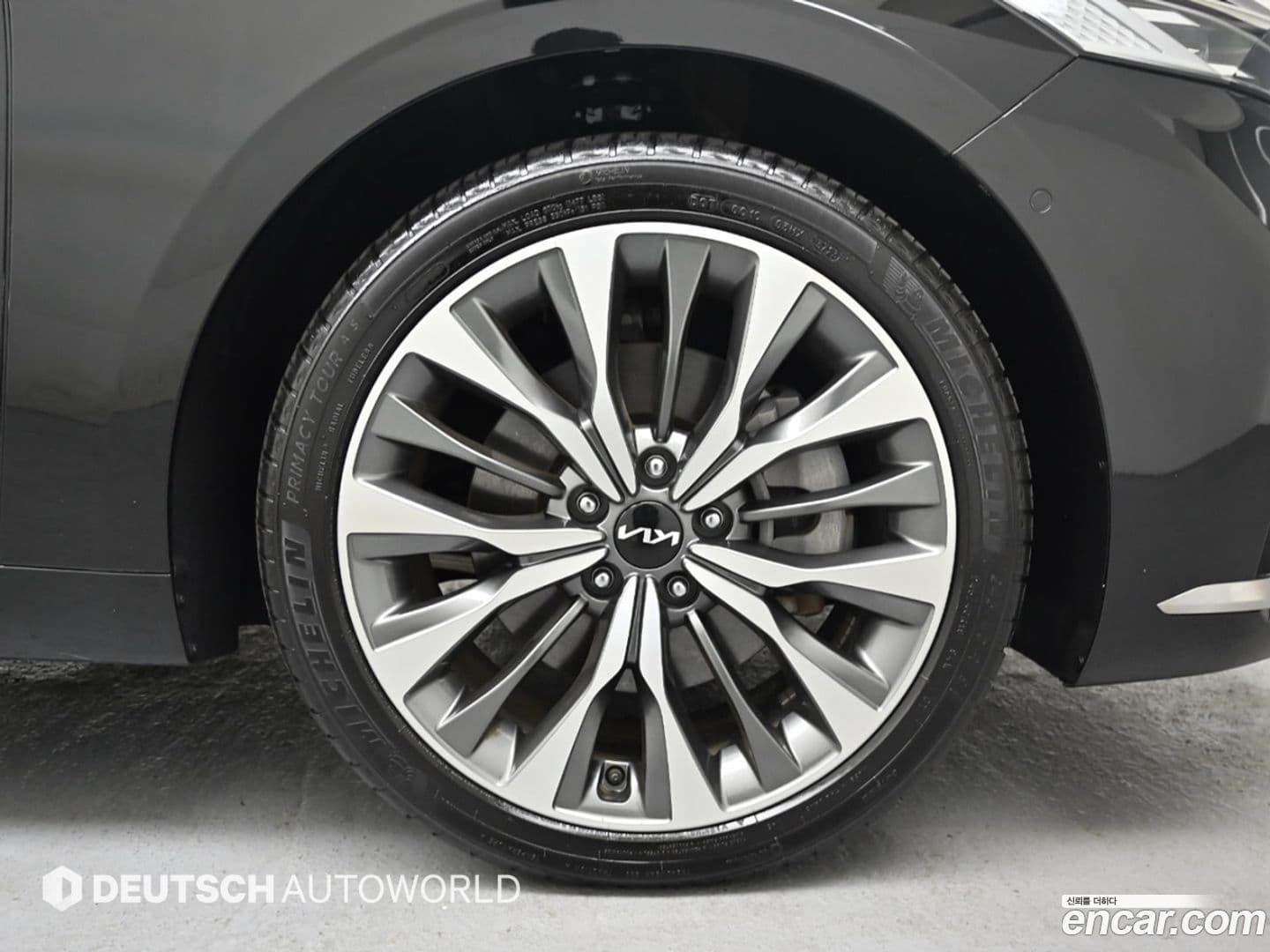 Main__Slider__Photo:K8 Kia 2024.3-4