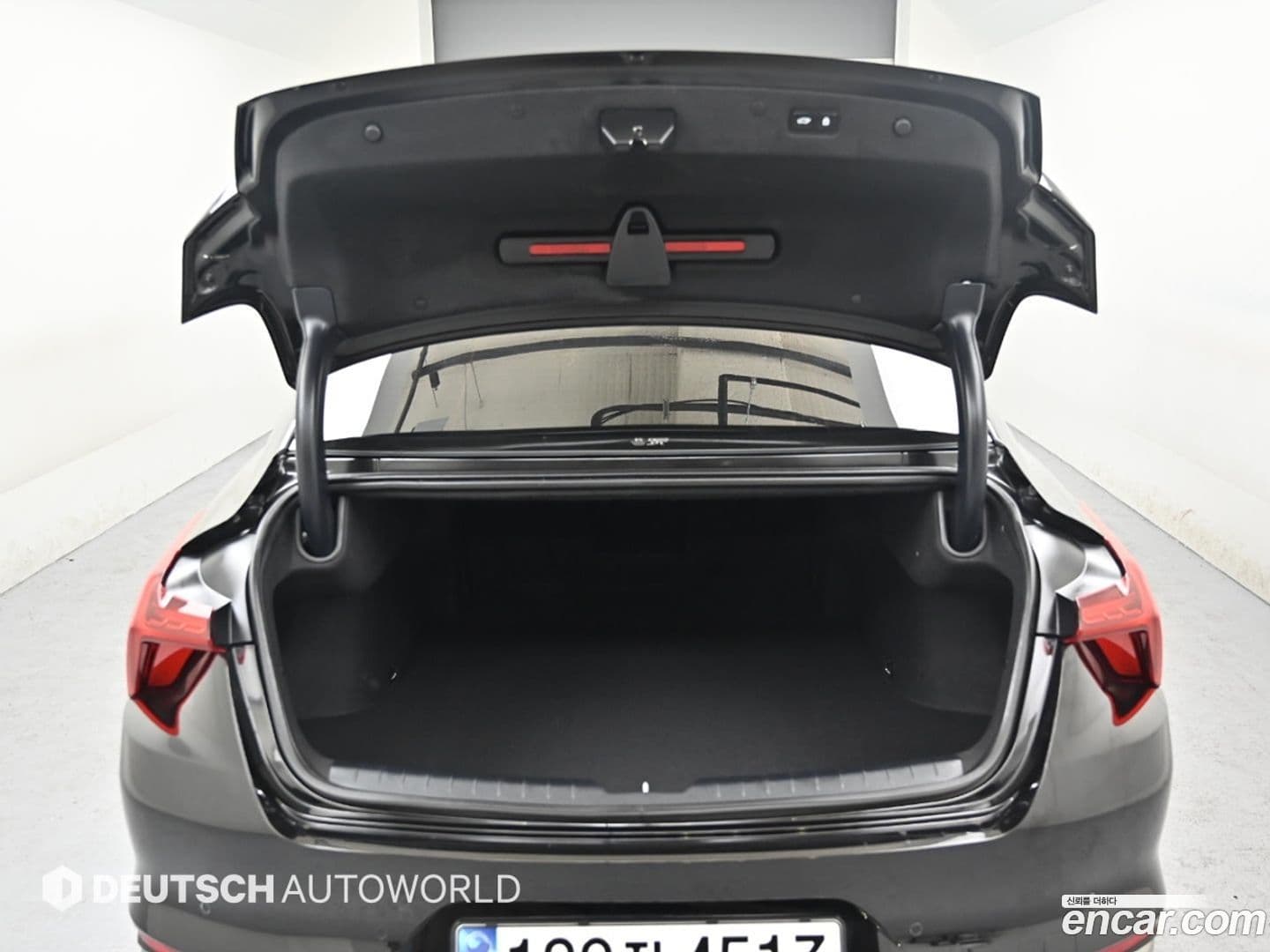 Main__Slider__Photo:K8 Kia 2024.3-18