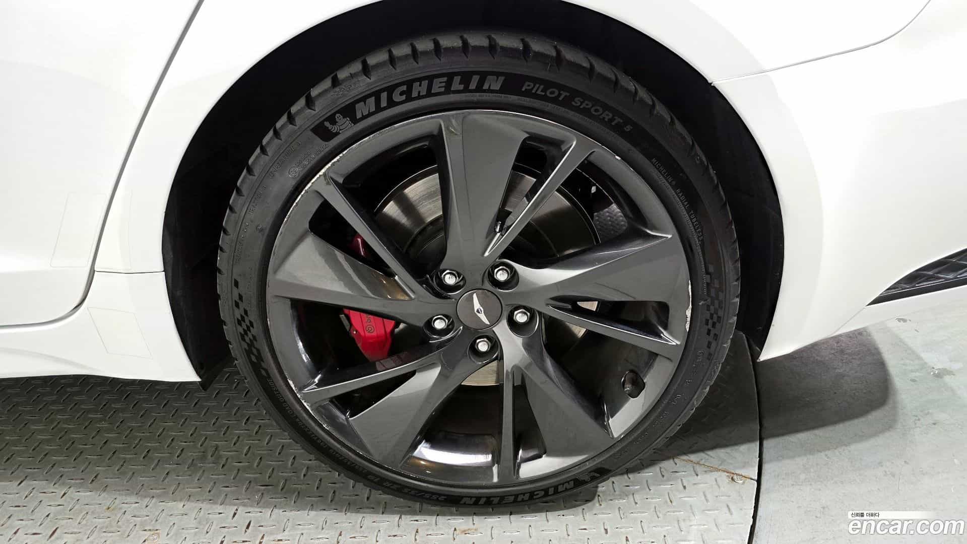 G70 Genesis 2021.1-OUTER-005