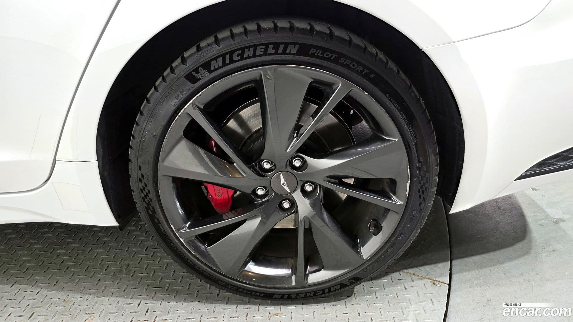 Main__Slider__Photo:G70 Genesis 2021.1-4