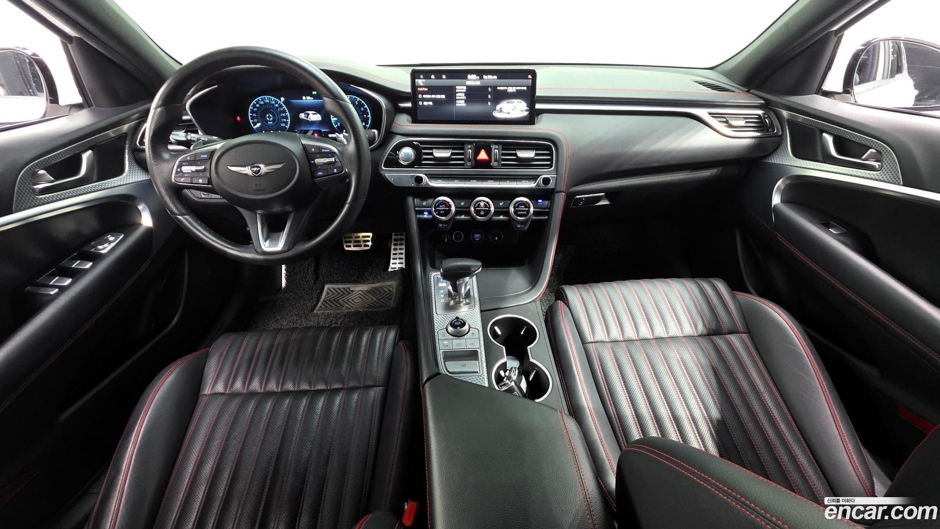 Main__Slider__Photo:G70 Genesis 2021.1-6