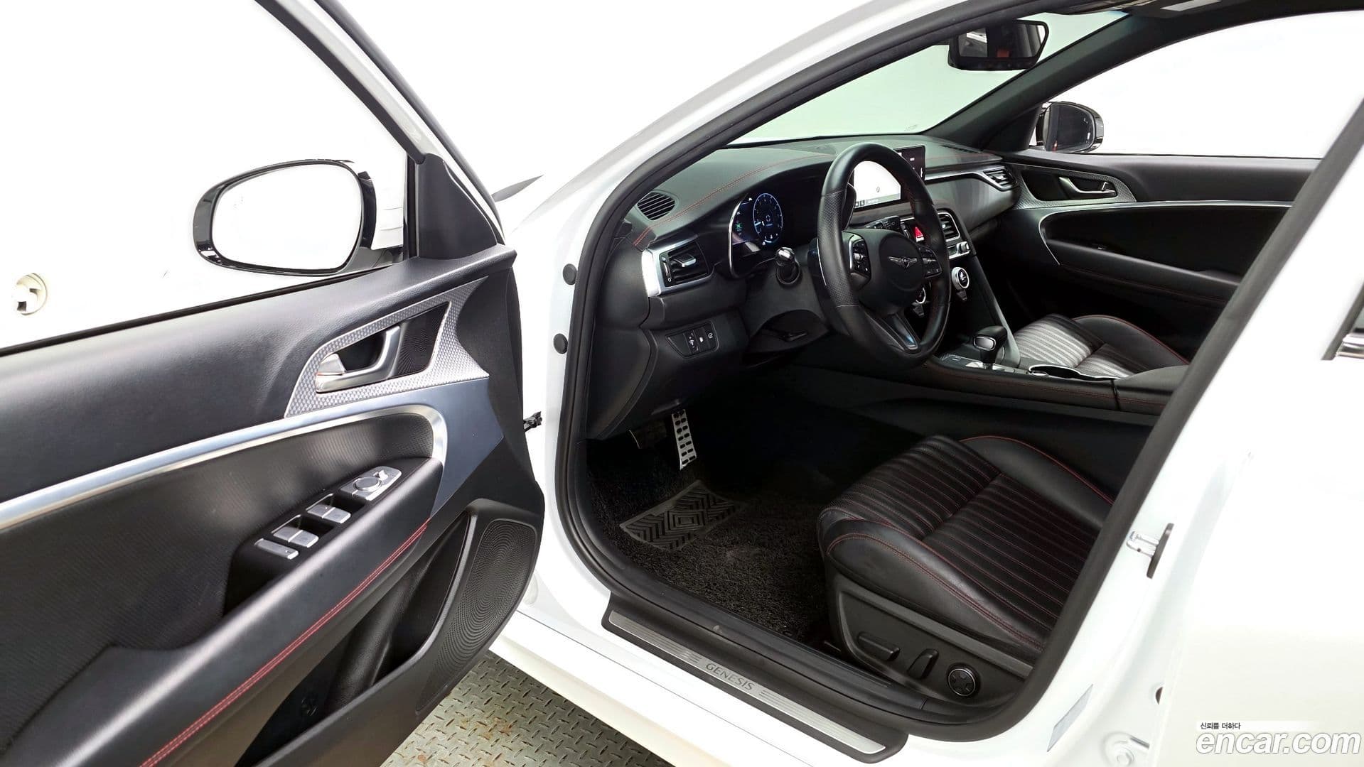 Main__Slider__Photo:G70 Genesis 2021.1-9