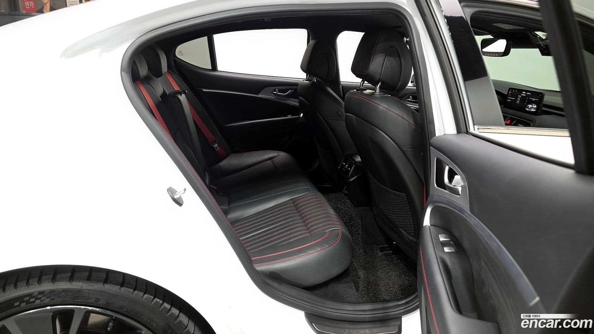 Main__Slider__Photo:G70 Genesis 2021.1-11