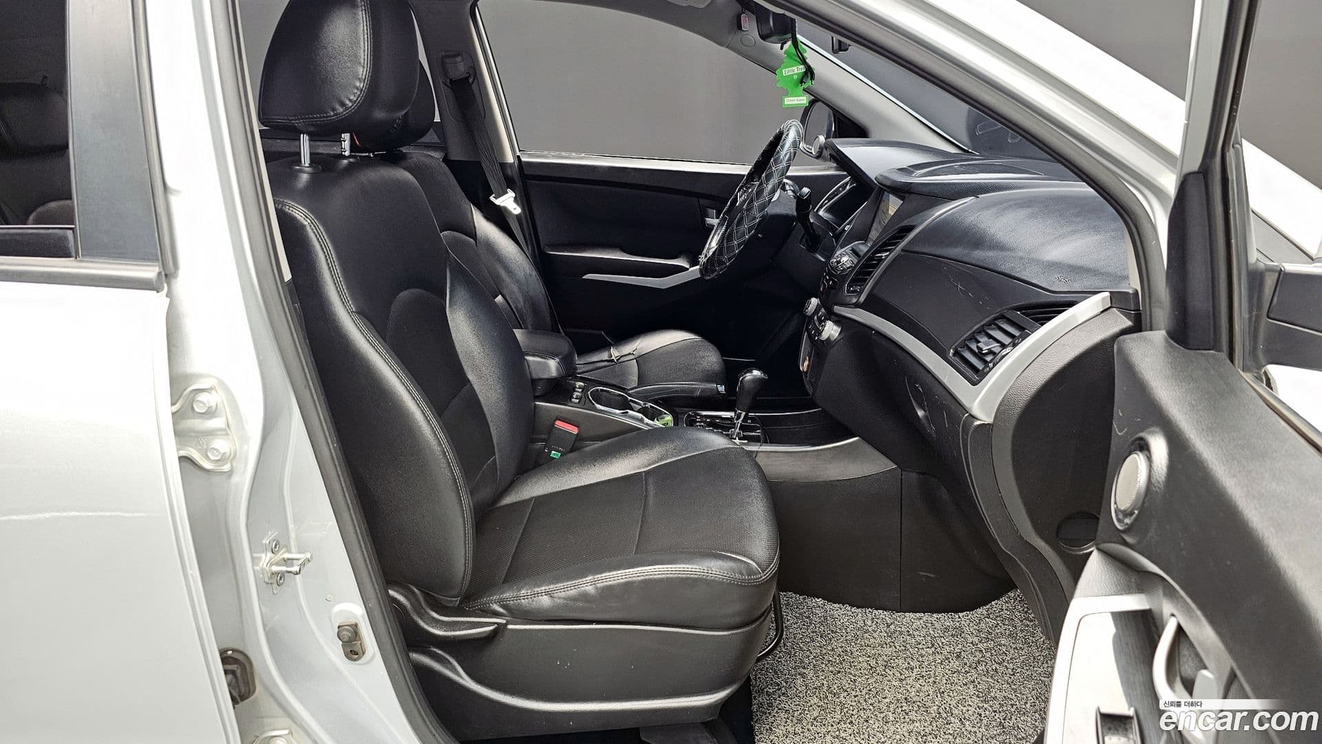 Main__Slider__Photo:KORANDO KG_Mobility_Ssangyong 2017.5-10