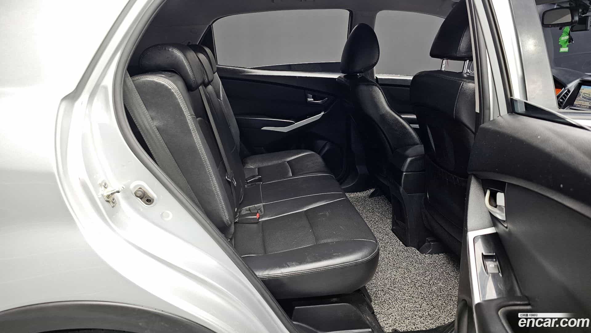 KORANDO KG_Mobility_Ssangyong 2017.5-OPTION-016