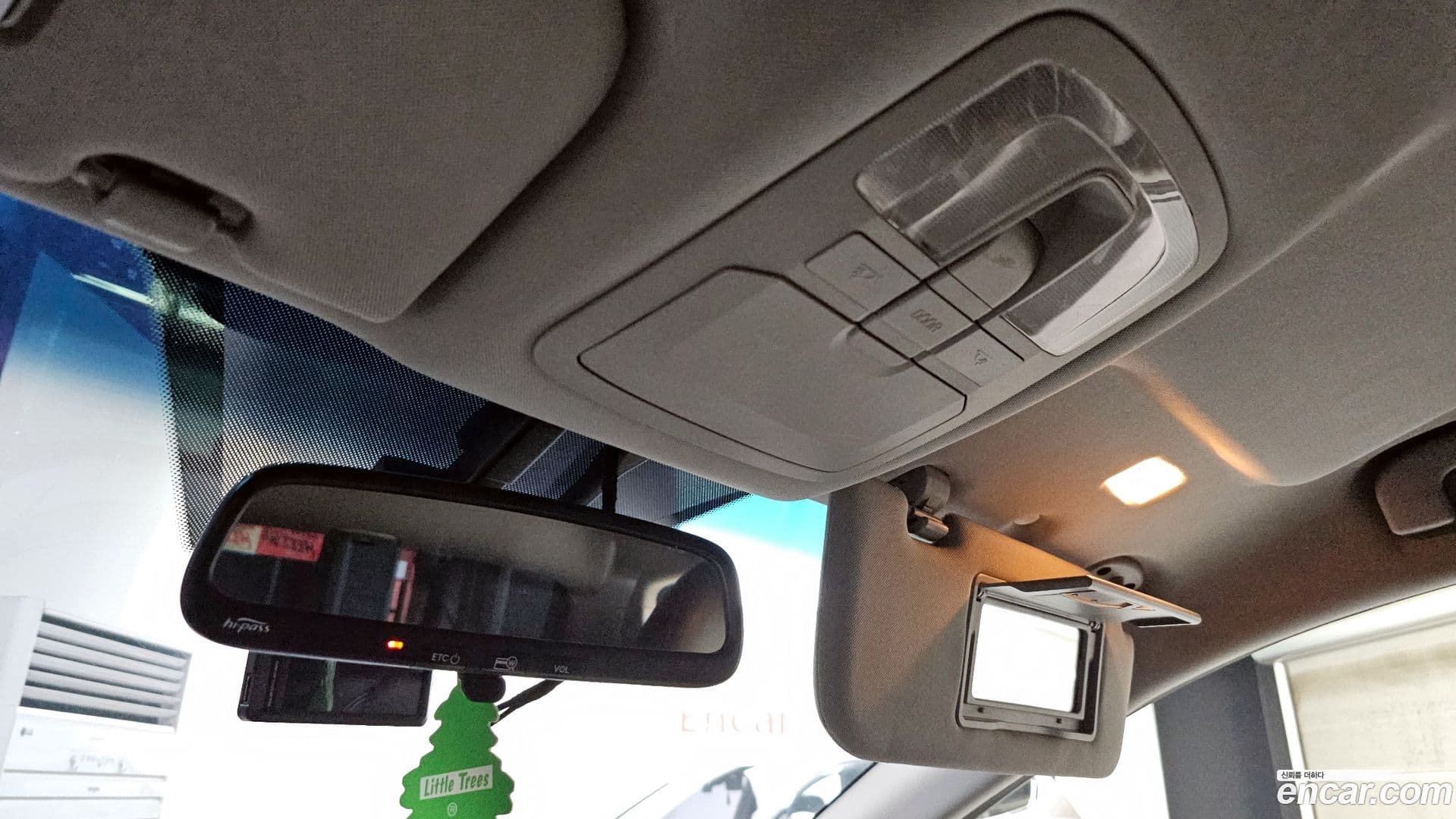 Main__Slider__Photo:KORANDO KG_Mobility_Ssangyong 2017.5-17